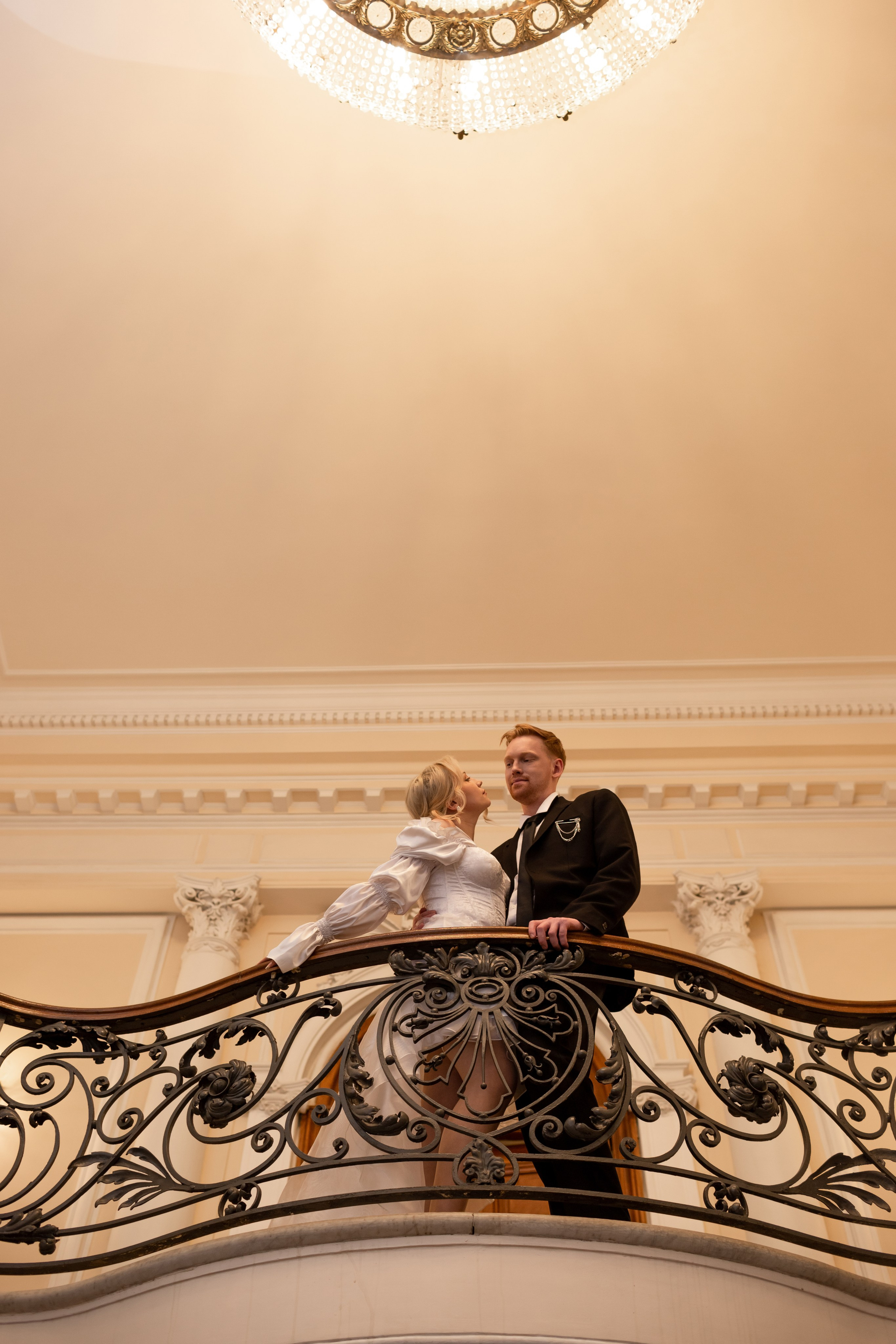 Свадебная фотопрогулка по улицам Петербурга. Свадебный фотограф Кирилл Белый