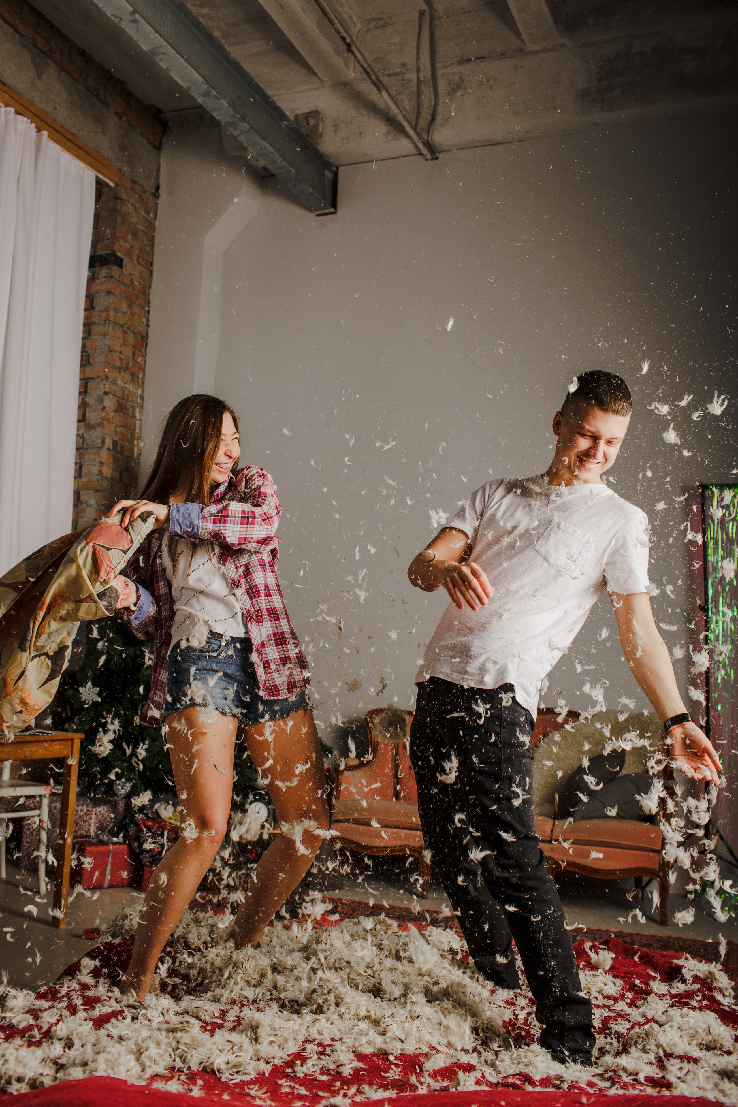 Новогодняя фотосессия love story. Свадебный фотограф Кирилл Белый