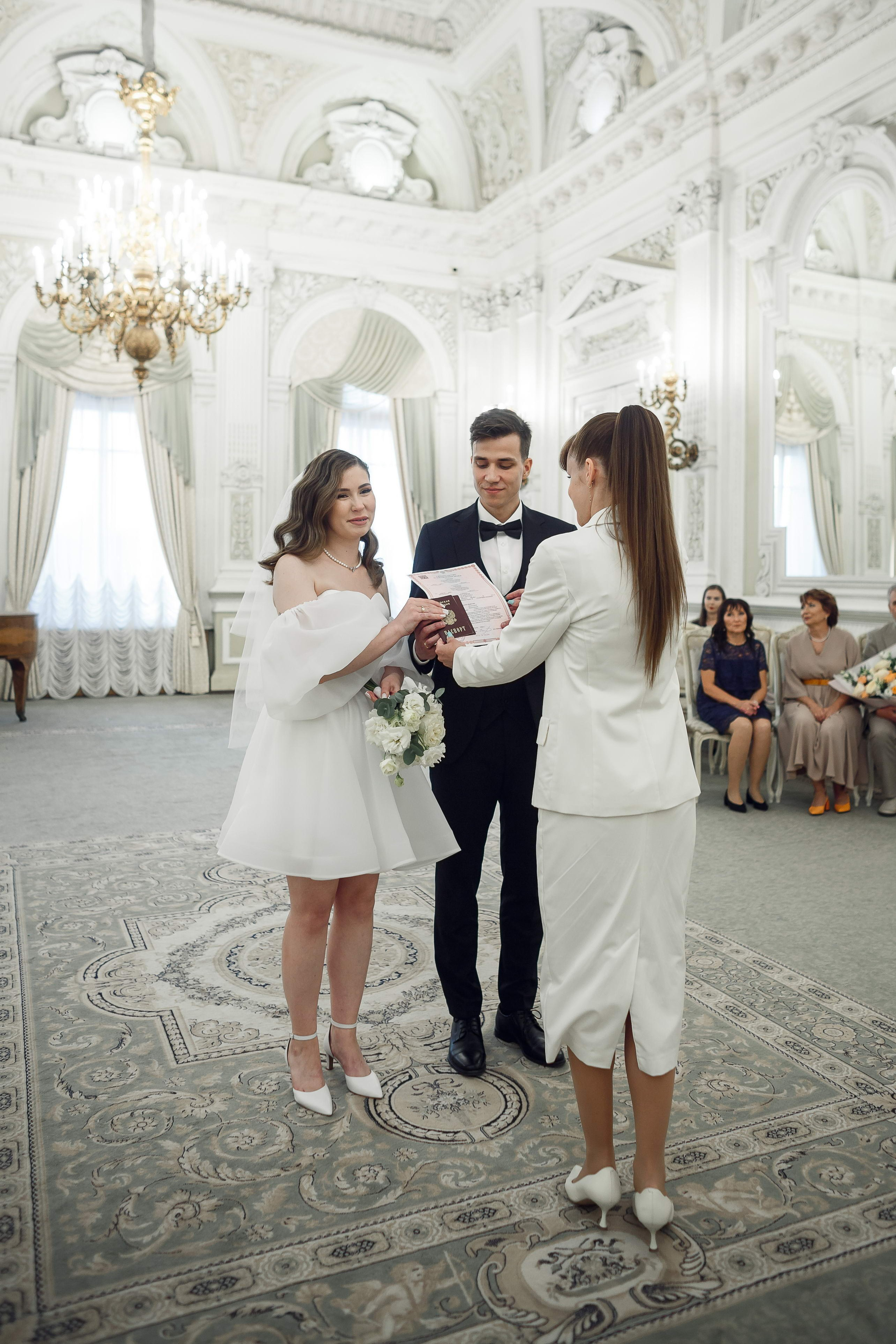 Свадебный альбом. Свадебный фотограф Игорь Брундасов 8PHOTO на свадьбу венчание загс СПб