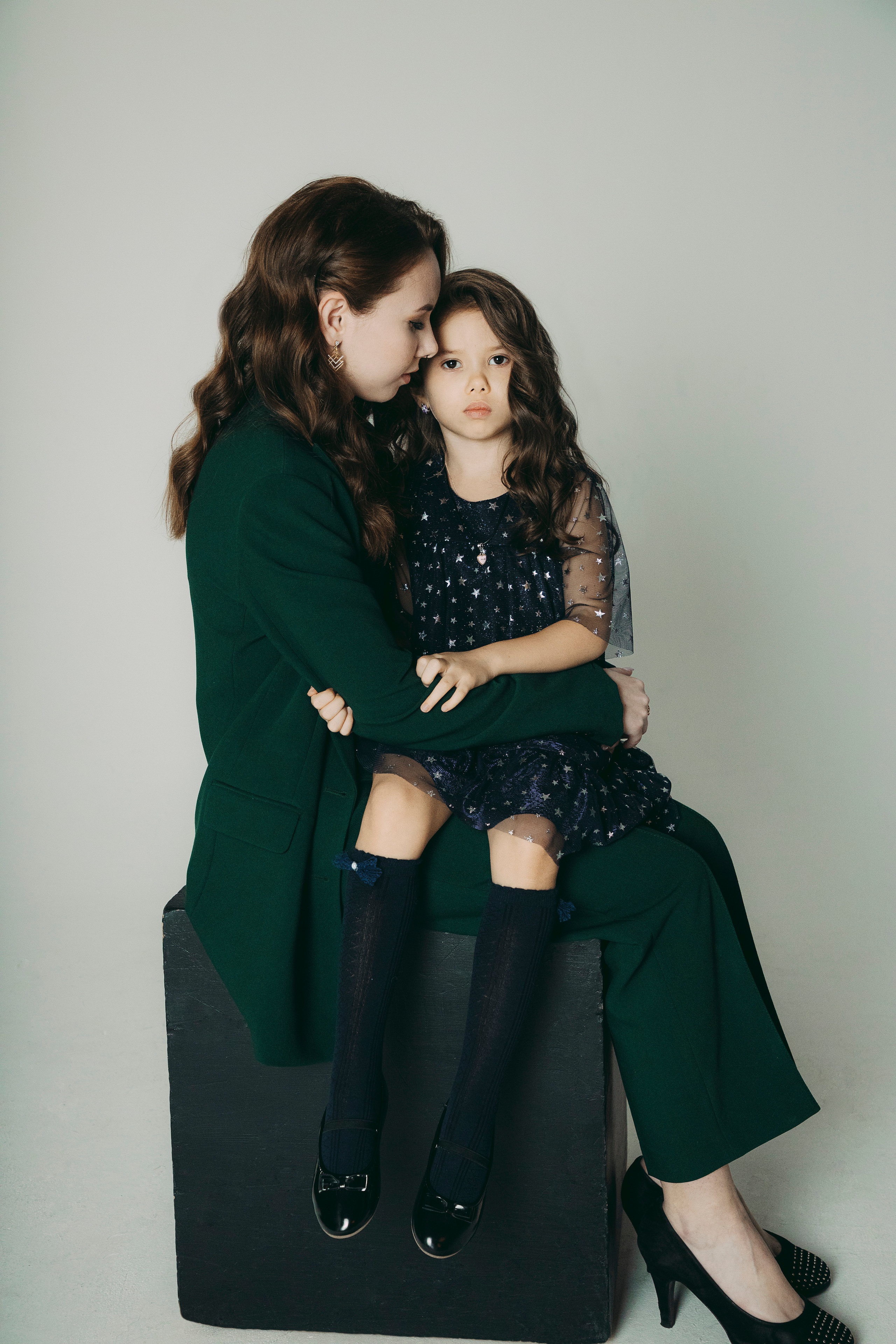 Арина и Вика. Главная