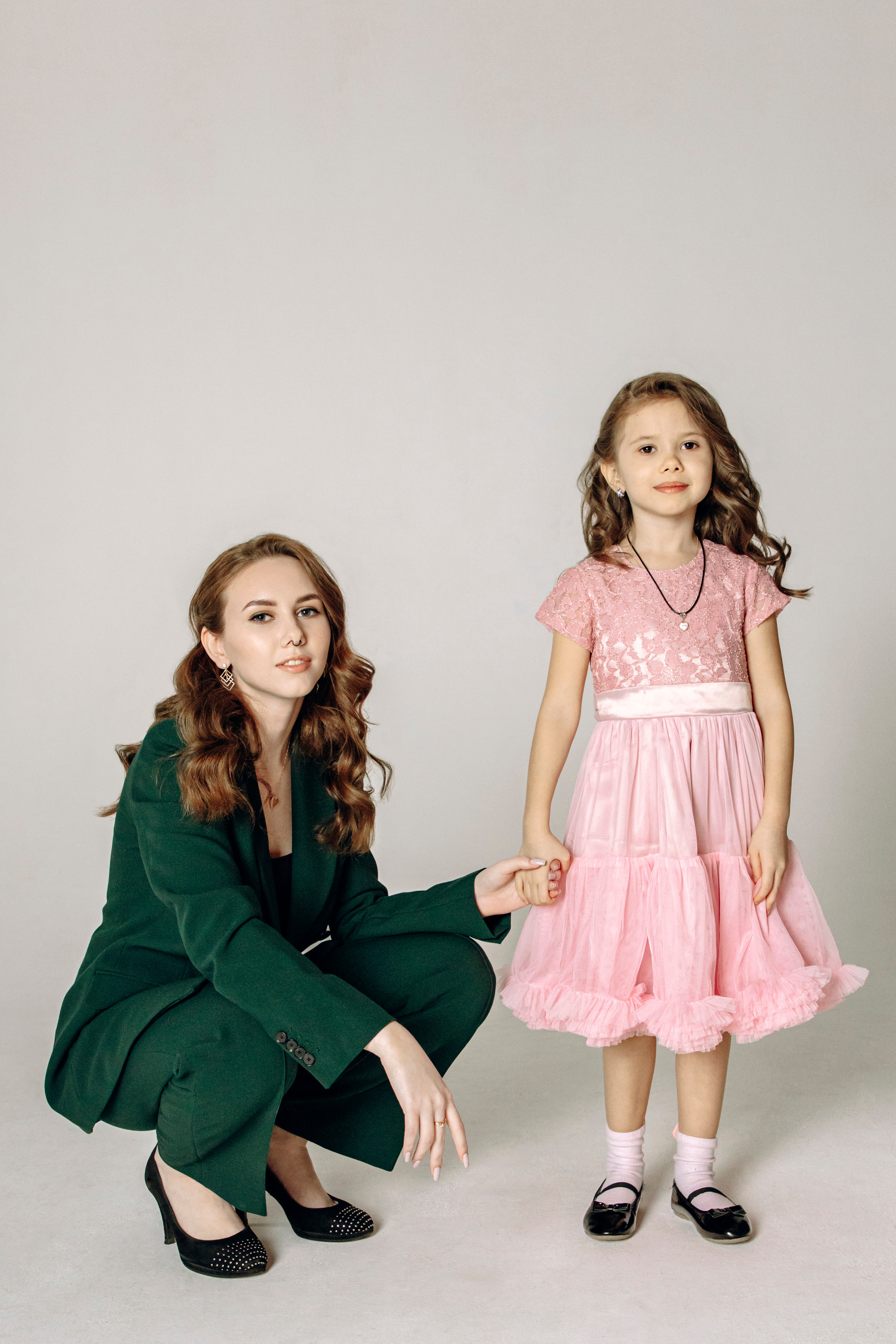 Арина и Вика. Главная