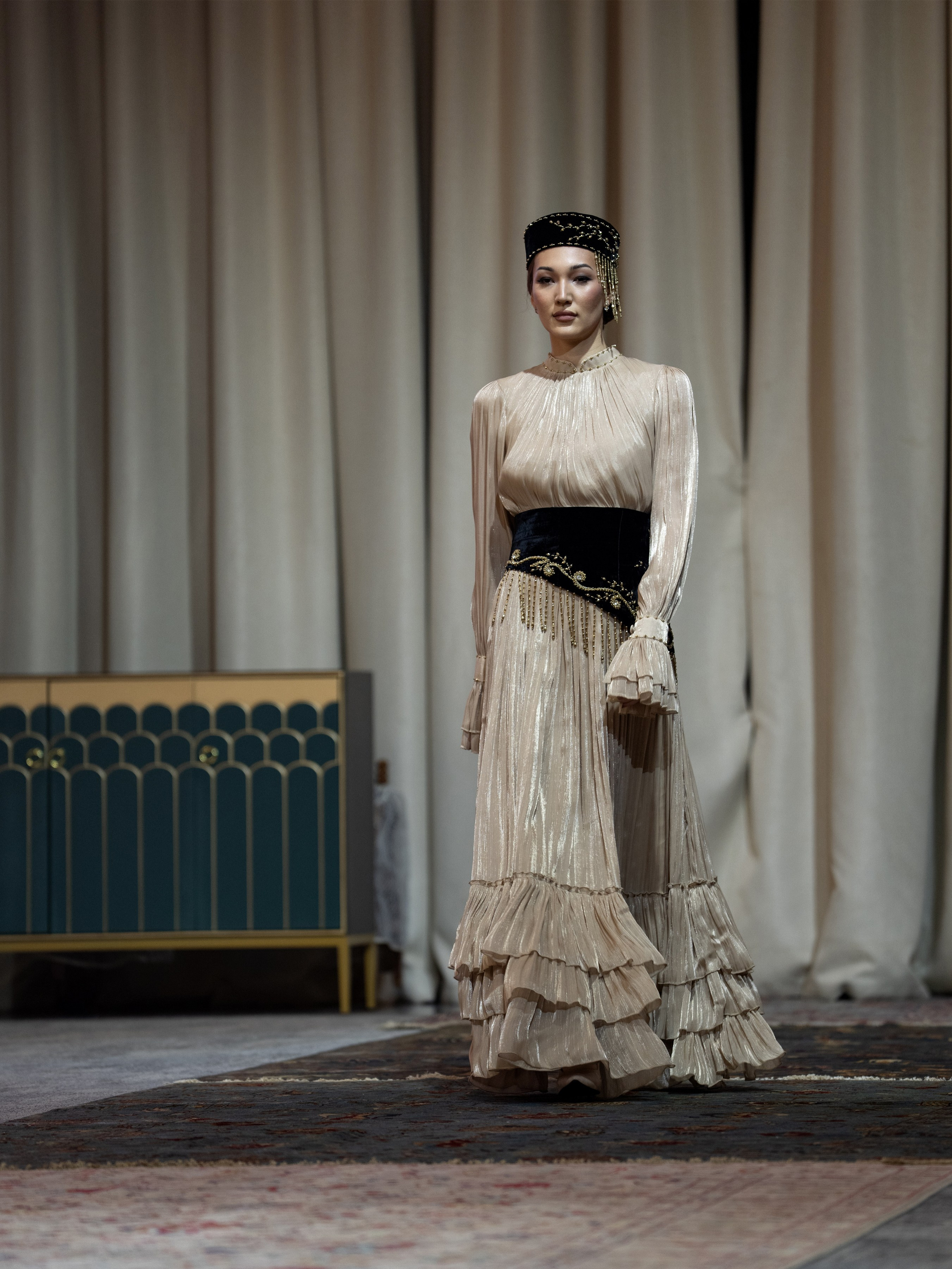 Khanshaiym brand. Сайт Алматинского НЮ АРТ, будуар и фэшн фотографа Дениса Карпенко