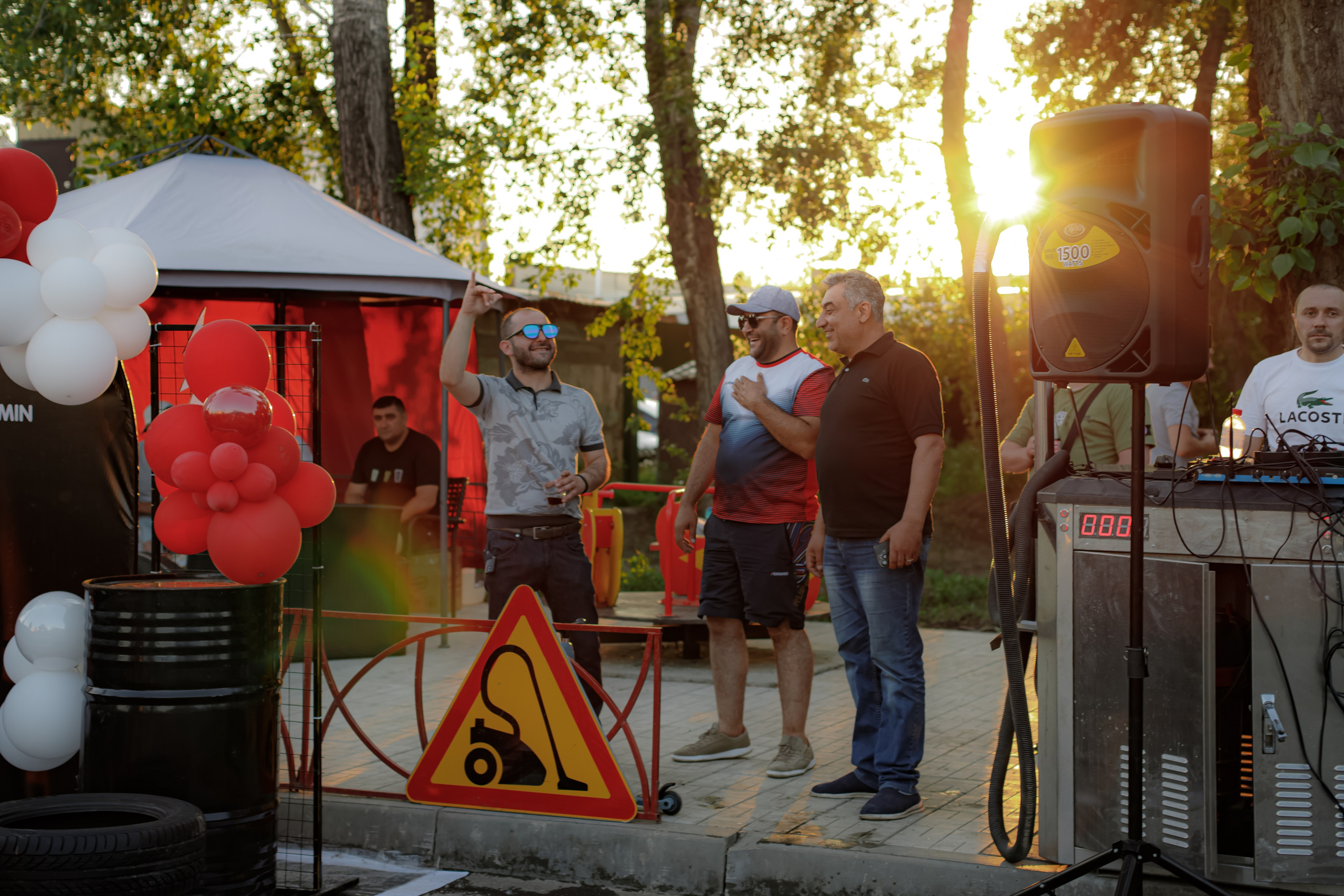 АВТОМОЙКА САМООБСЛУЖИВАНИЯ «5 MIN». Photokarish