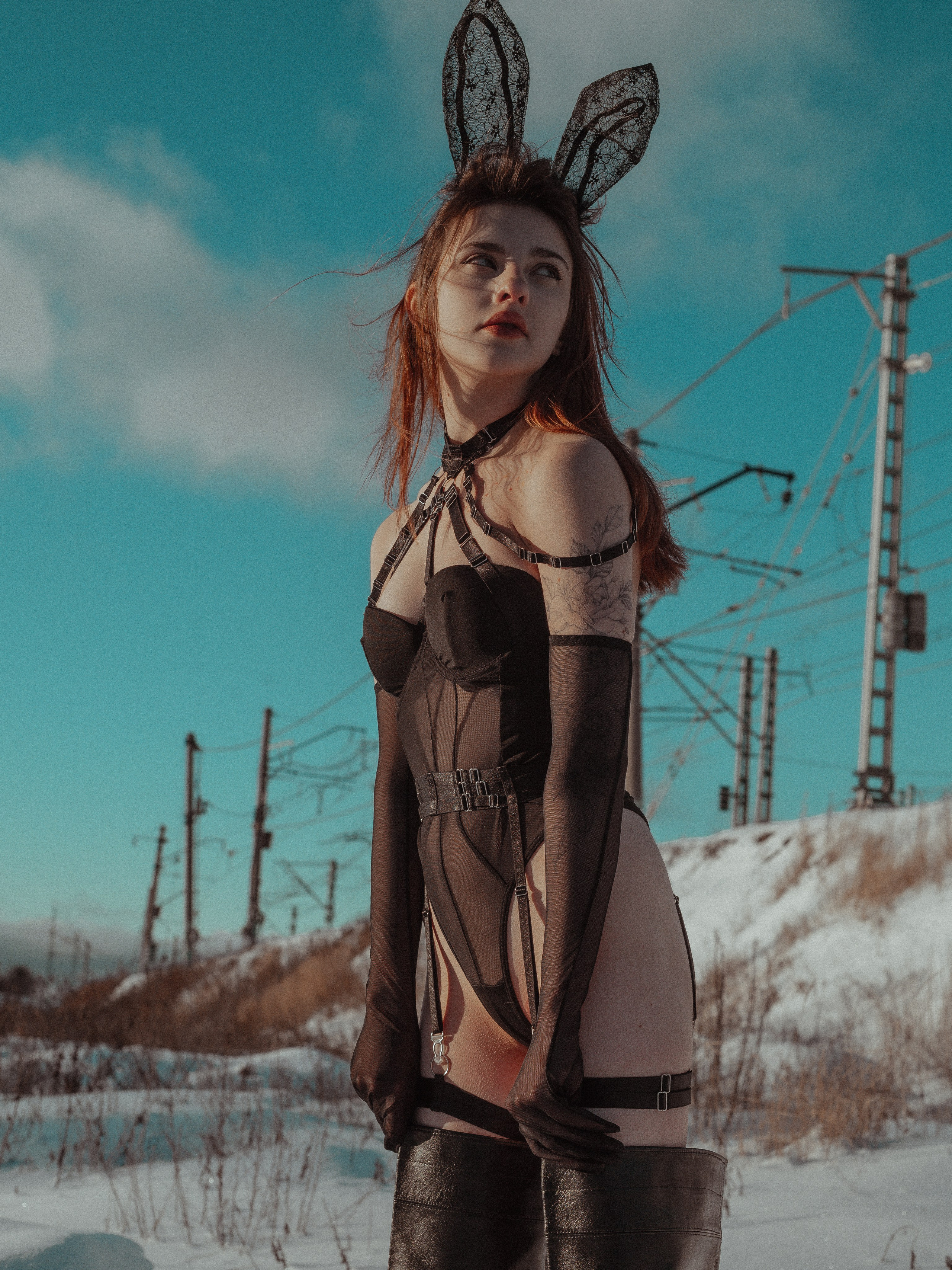 Анна. Женский фотограф. Создатель украшений ручной работы. Модель