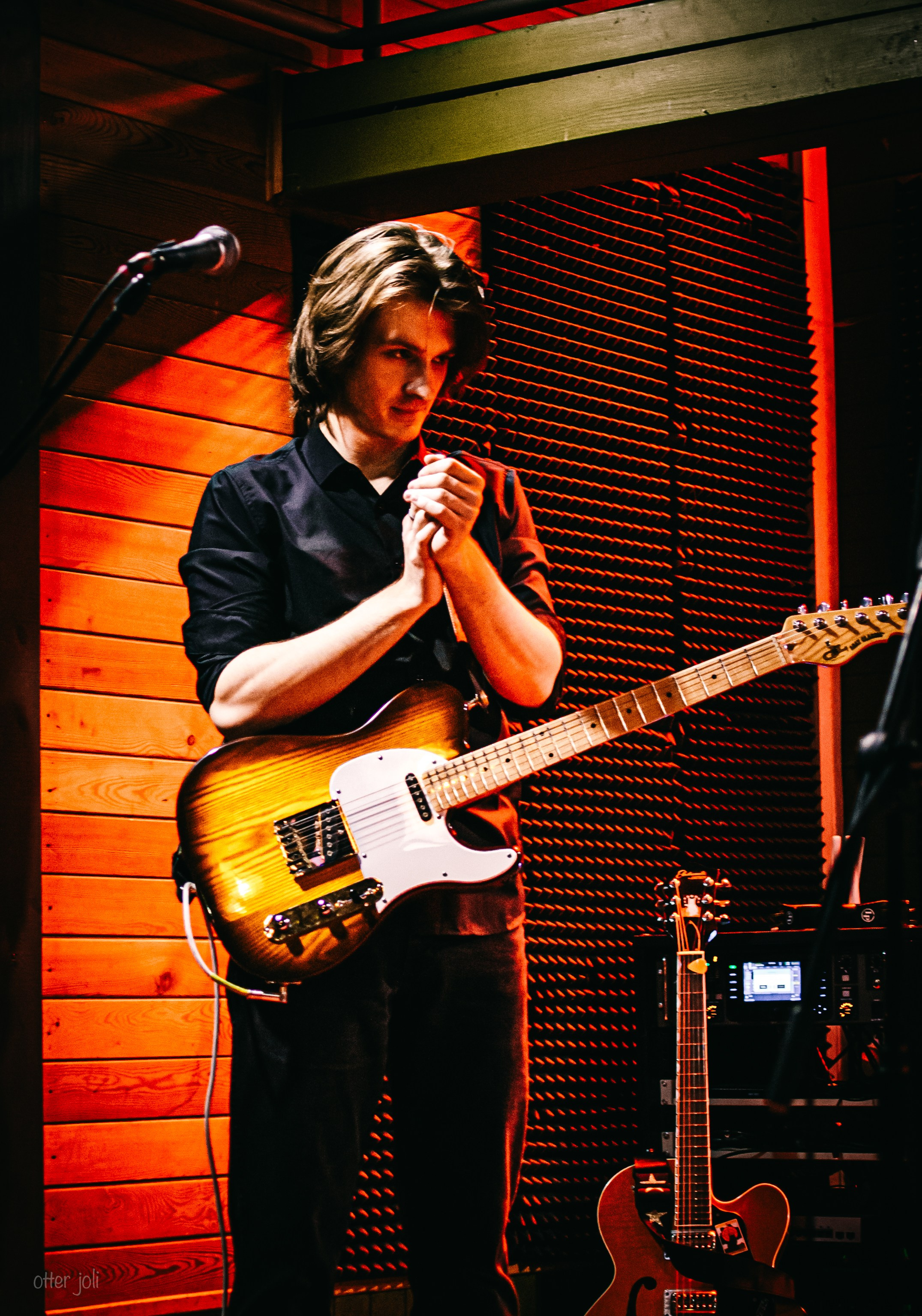 Голова Муэссы | Китайский лётчик Джао Да. Концертный репортёр Валерия Сафина