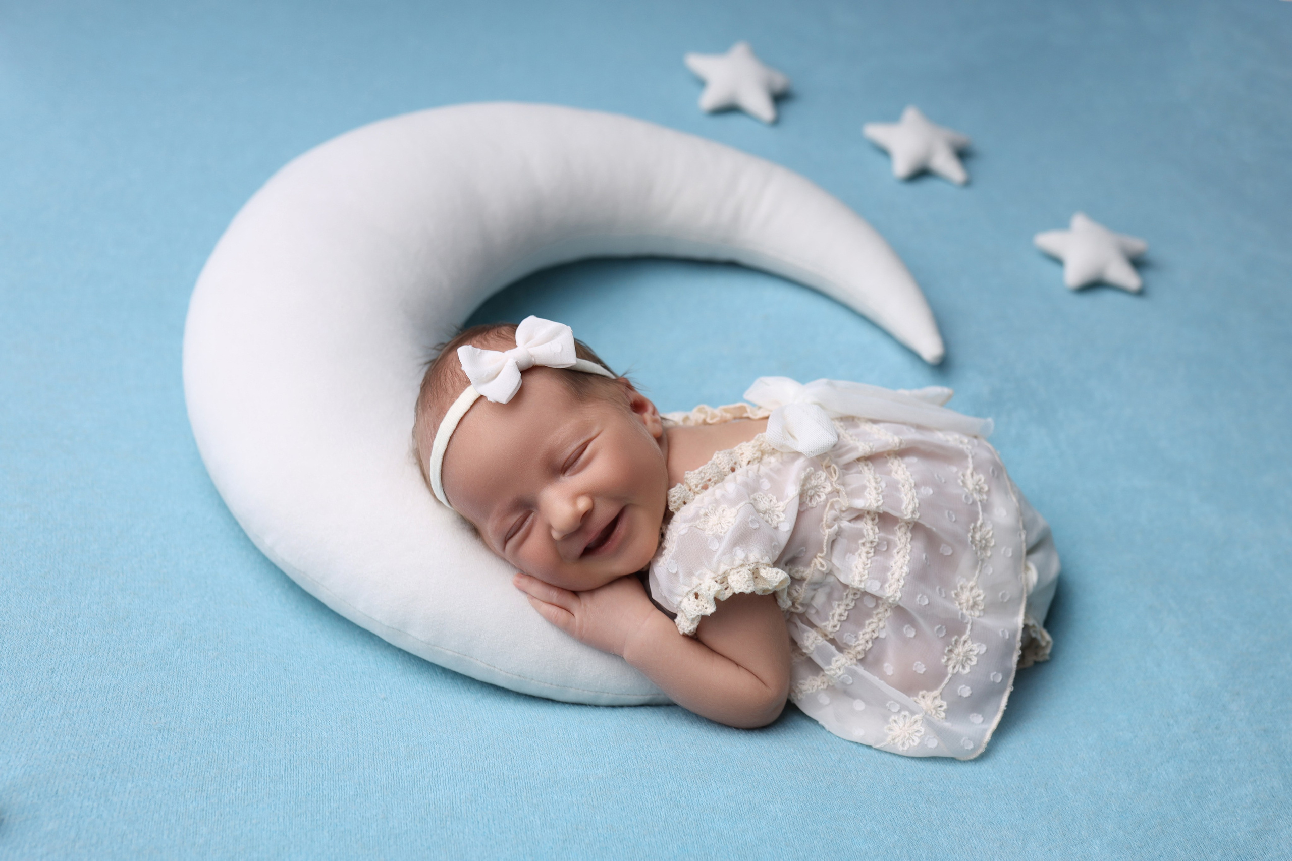 Newborn девочки. Фотограф новорожденных Модяева Ирина