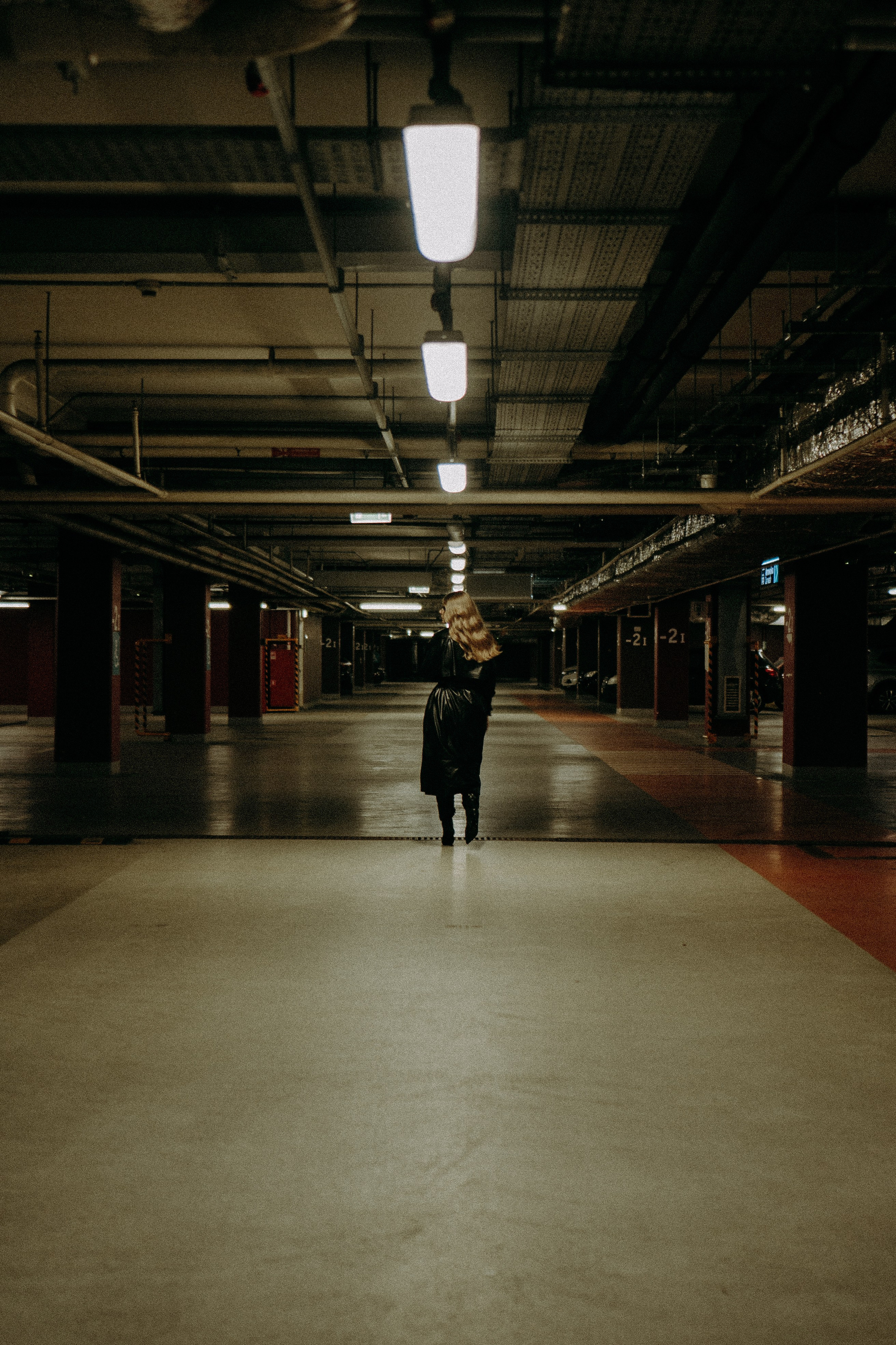НА ПАРКОВКЕ. Профессиональный фотограф, Санкт-Петербург — Виктория Богомолова
