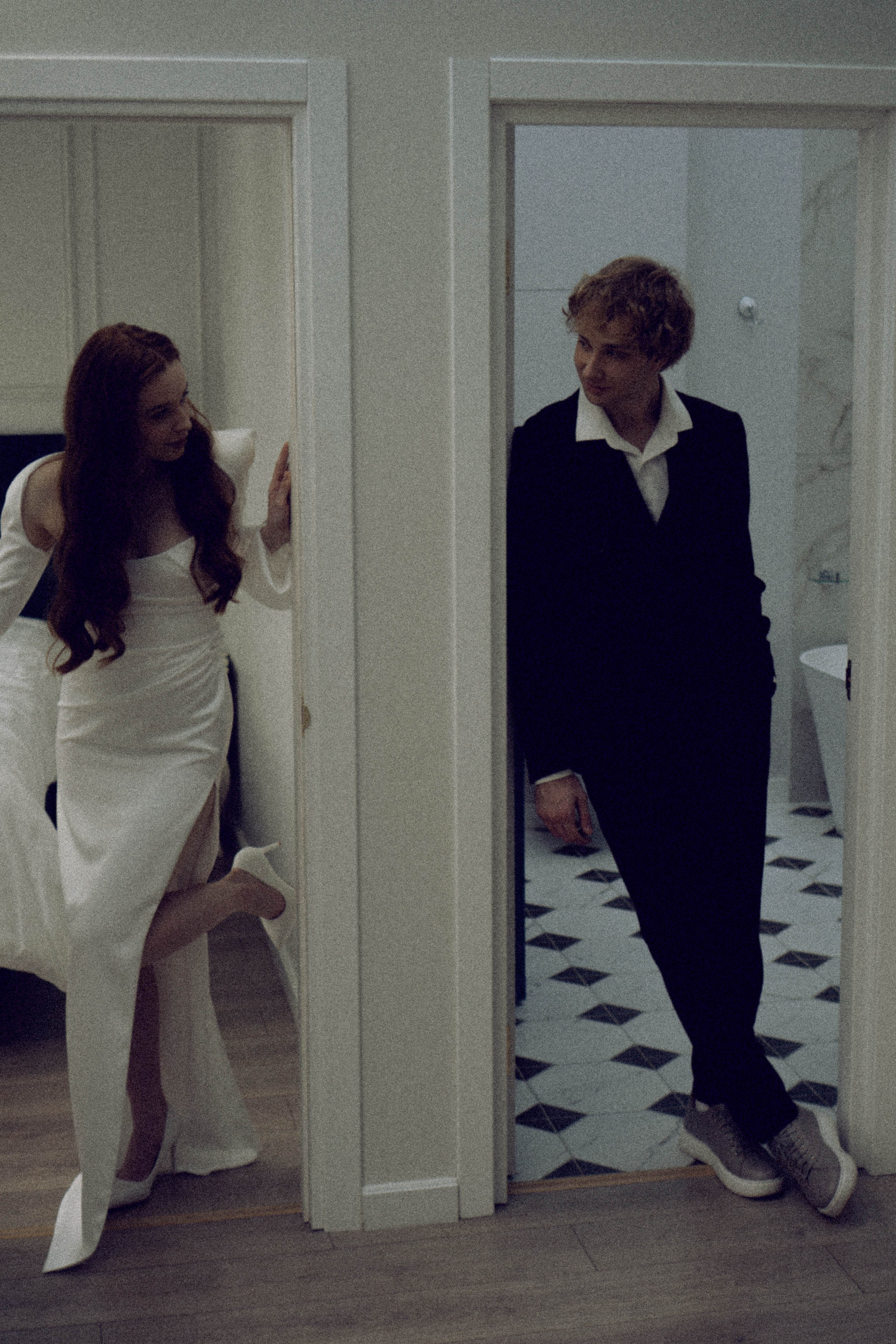 СВАДЕБНАЯ СЬЕМКА В ОТЕЛЕ. СБОРЫ ЖЕНИХА И НЕВЕСТЫ И ТАКЖЕ ТОР И ПОДГОТОВКА К ПРОГУЛКЕ. Профессиональный фотограф, Санкт-Петербург — Виктория Богомолова