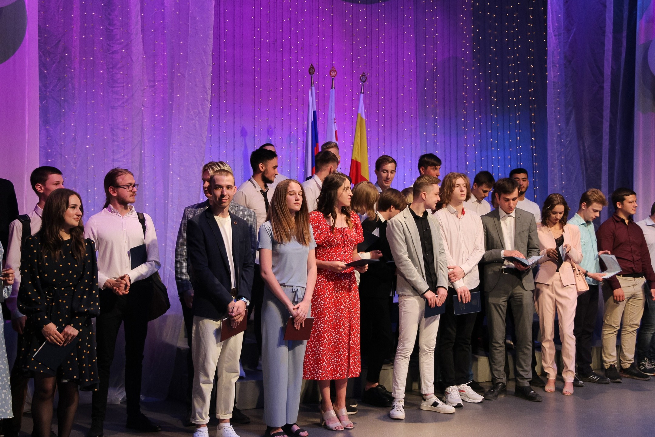 Колледж. Выпускной 2022. Design by — фото, обучение, портфолио. Фотограф Рязань