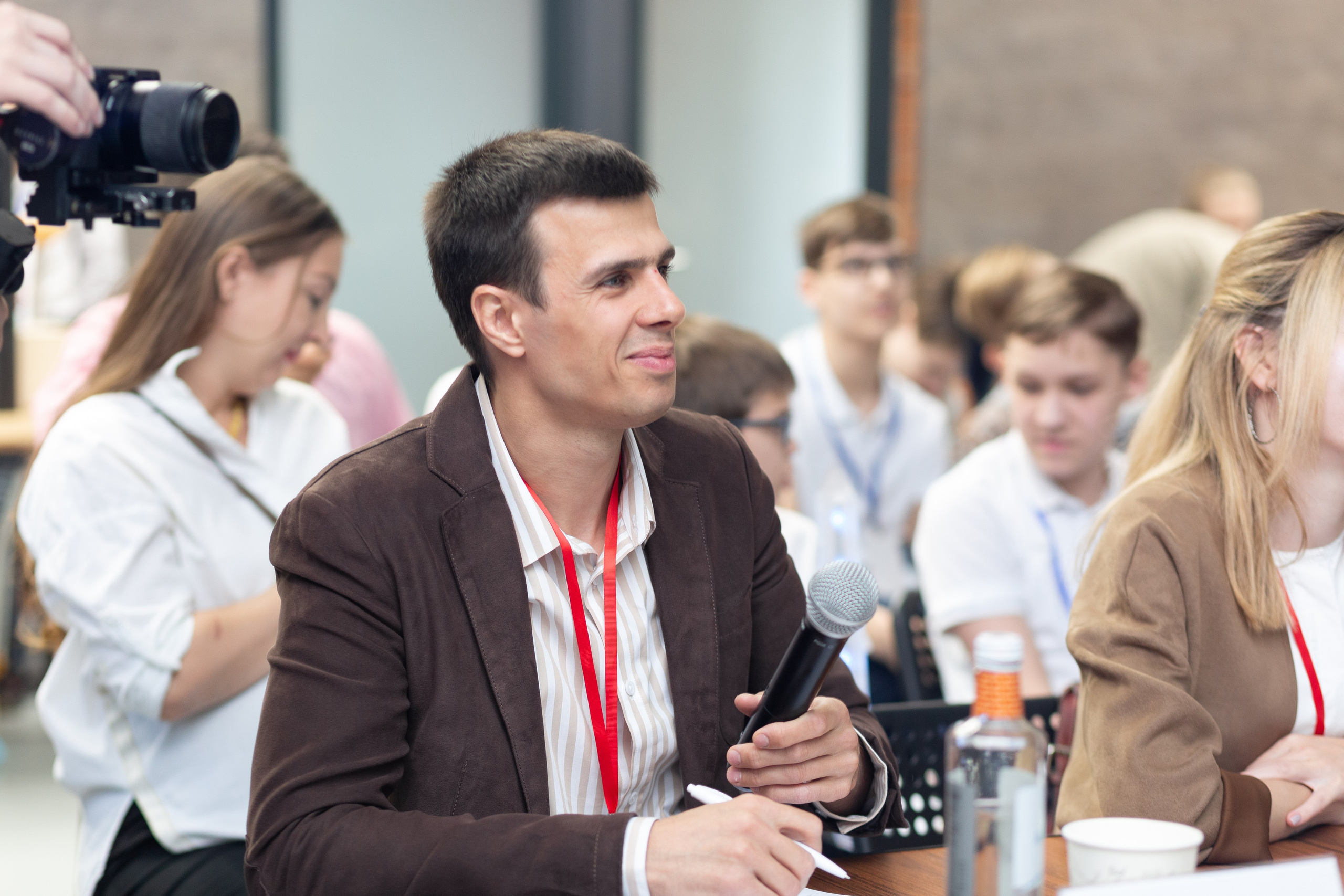 Шустрик. Главная