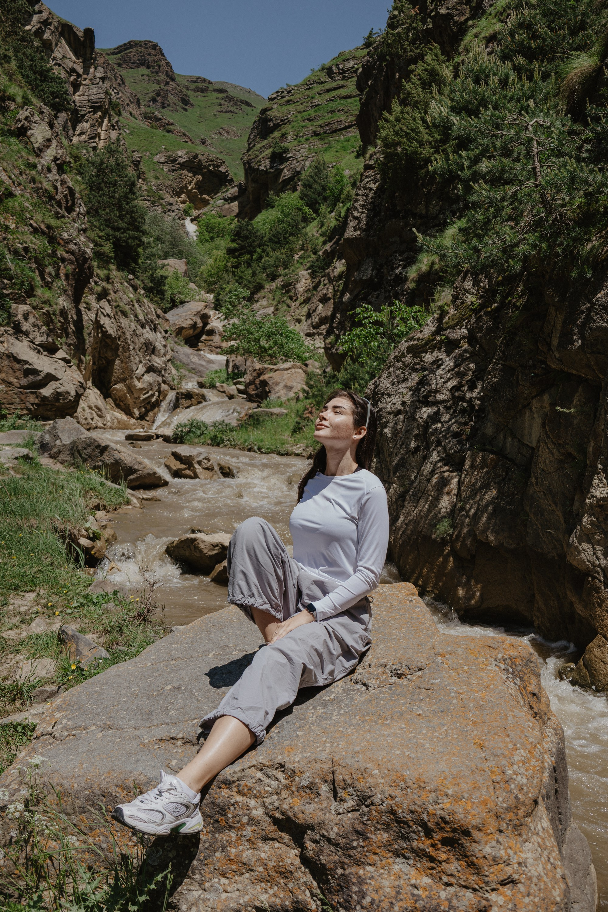 Северная Осетия. Июнь 2025. Валерия, репортажный фотограф в г. Москва и г. Владикавказ