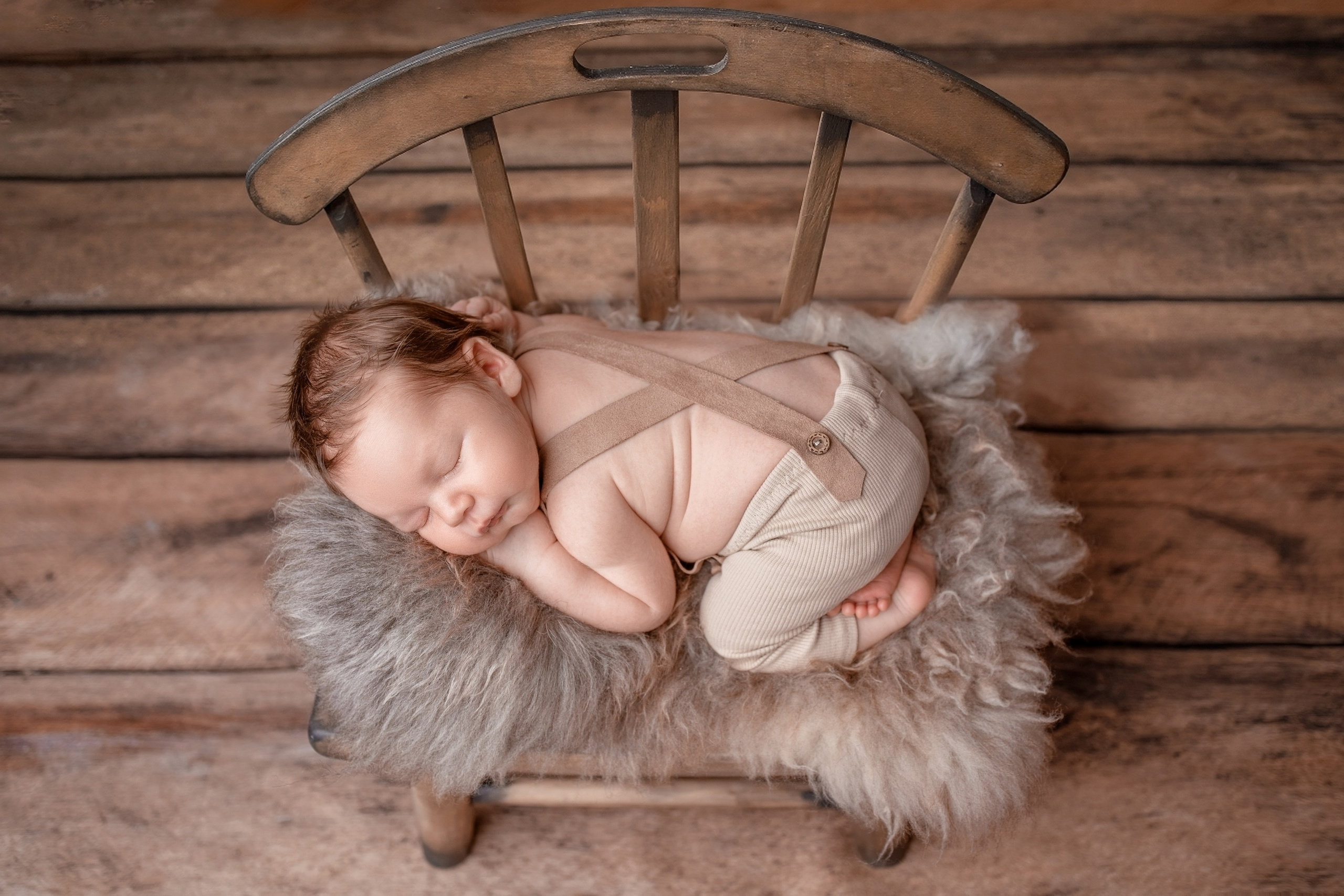 Нежная и милая фотосессия первых дней жизни Вашего ребенка в Минске. Фотограф новорождённых Минск — стоимость newborn фотосессии в Минске