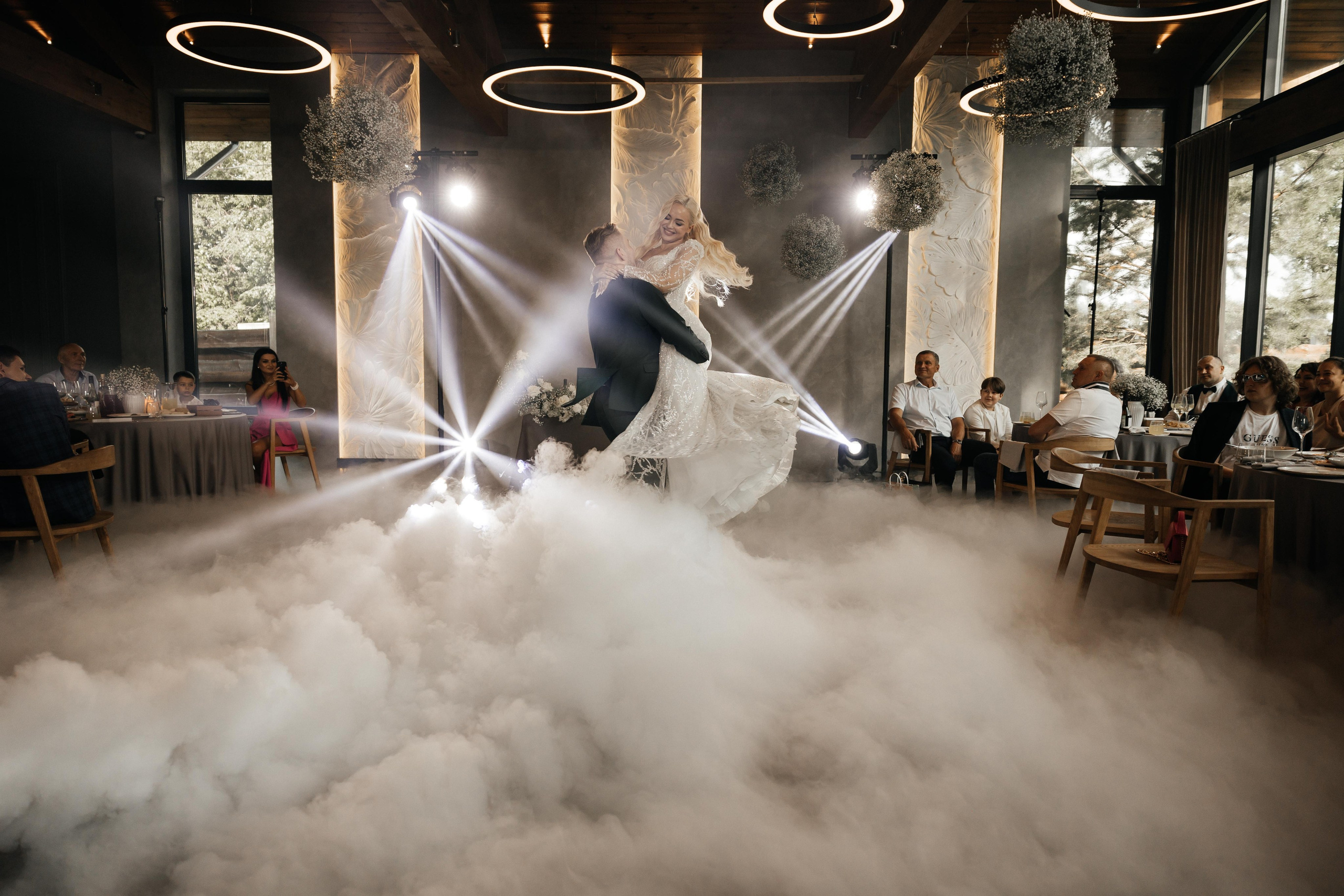 Свадебная история Тани и Саввы. Взлетаем. Свадебный и семейный фотограф Рассказова Виктория