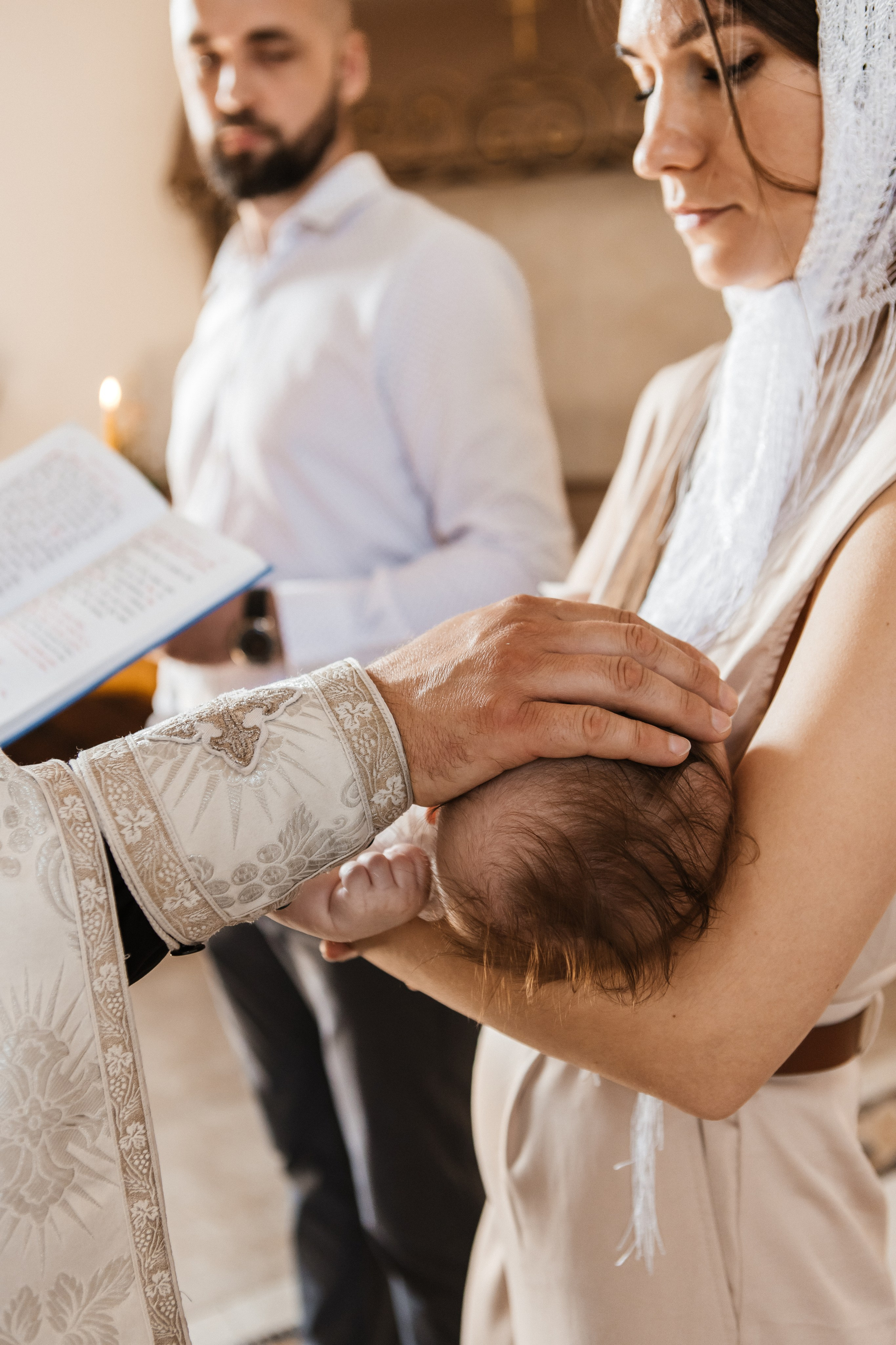 Таинство Крещения. Фотограф новорожденных в Волковыске Валя Легкова