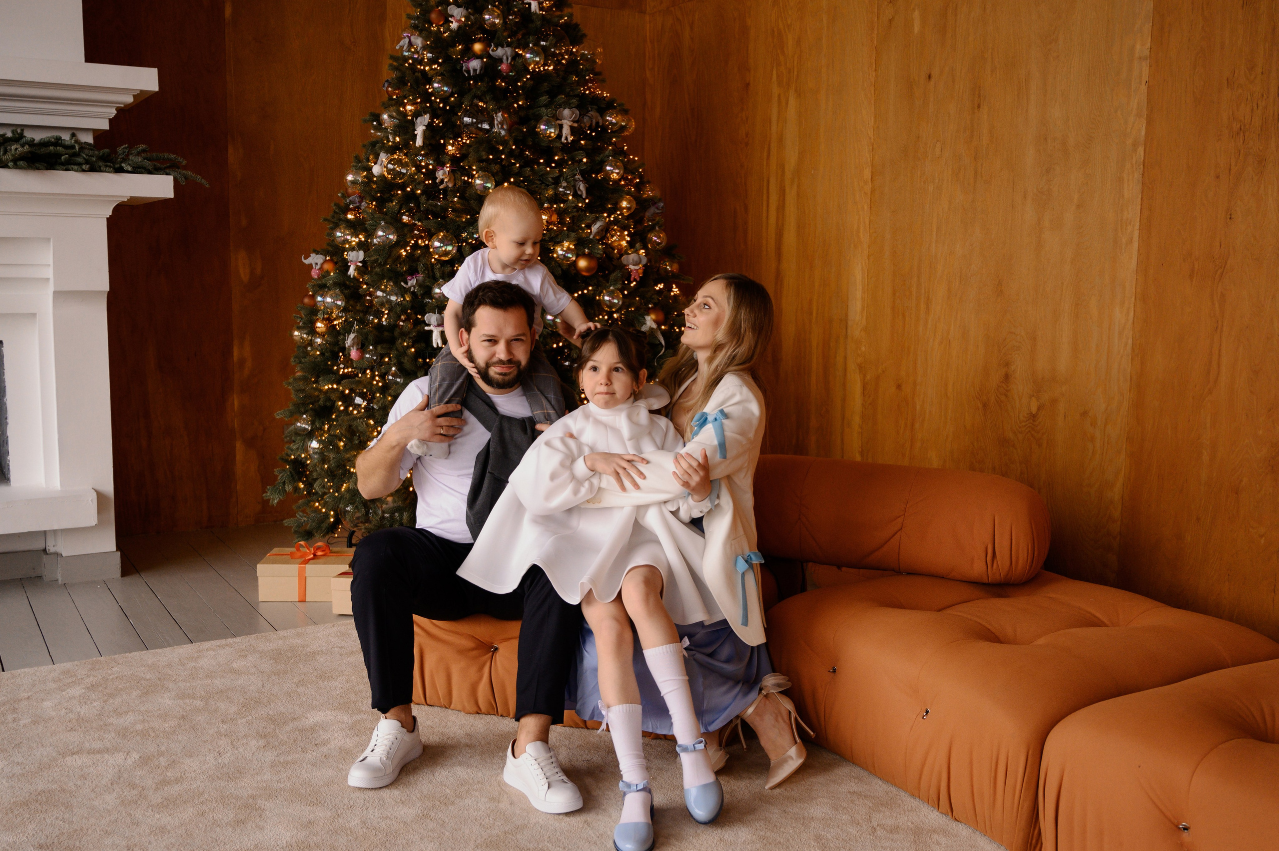 Анастасия. Профессиональный фотограф беременности в СПБ. Стильные фотосессии беременности в стиле минимализм и классическая фотография