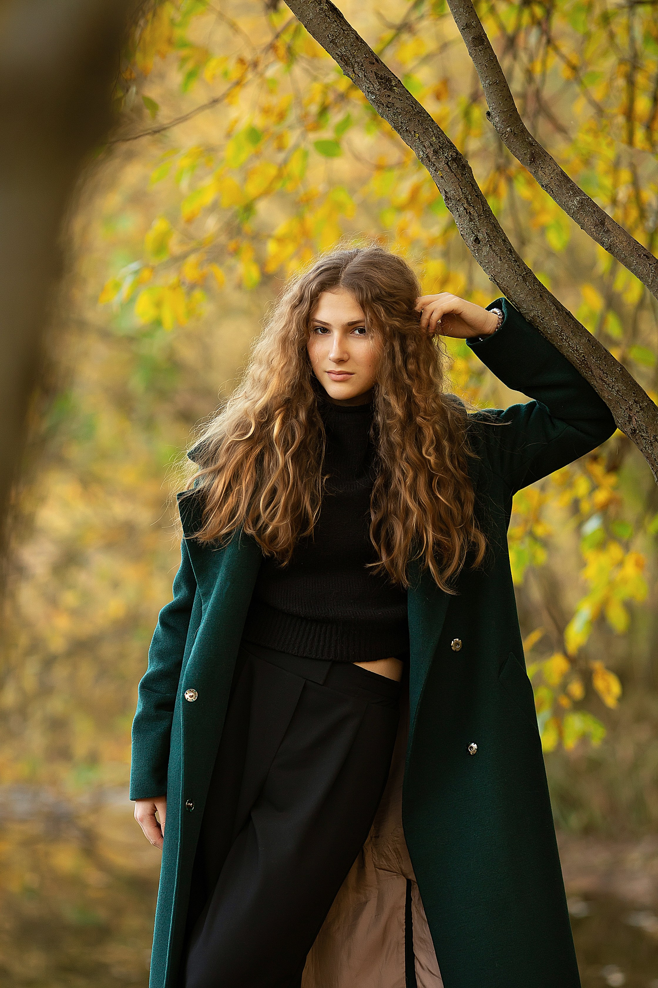 Осенняя гармония: Лиза и природа. Главная