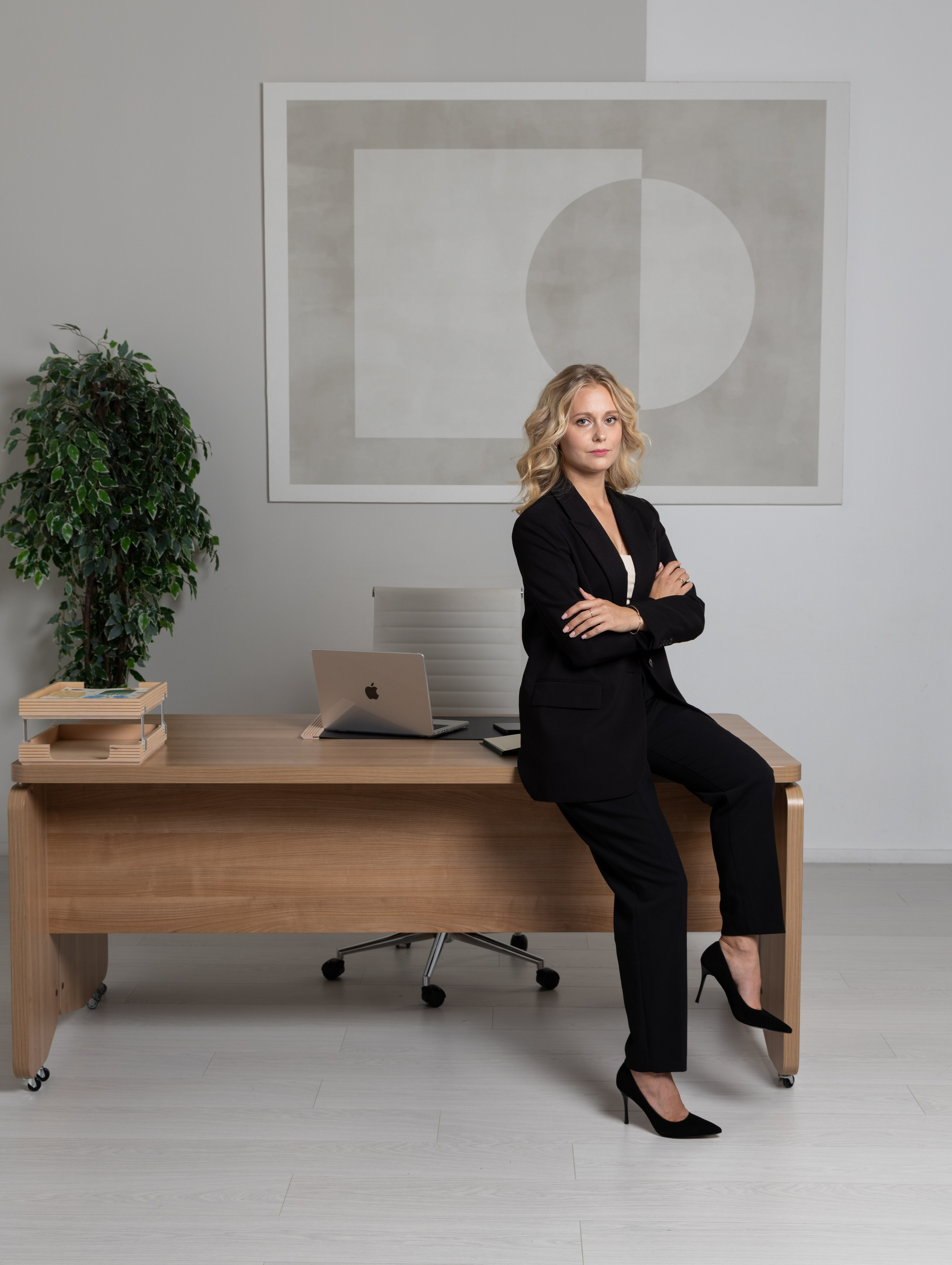 Бизнес портрет для юриста Елены. Фотограф в Новосибирске Анна Полторацкая