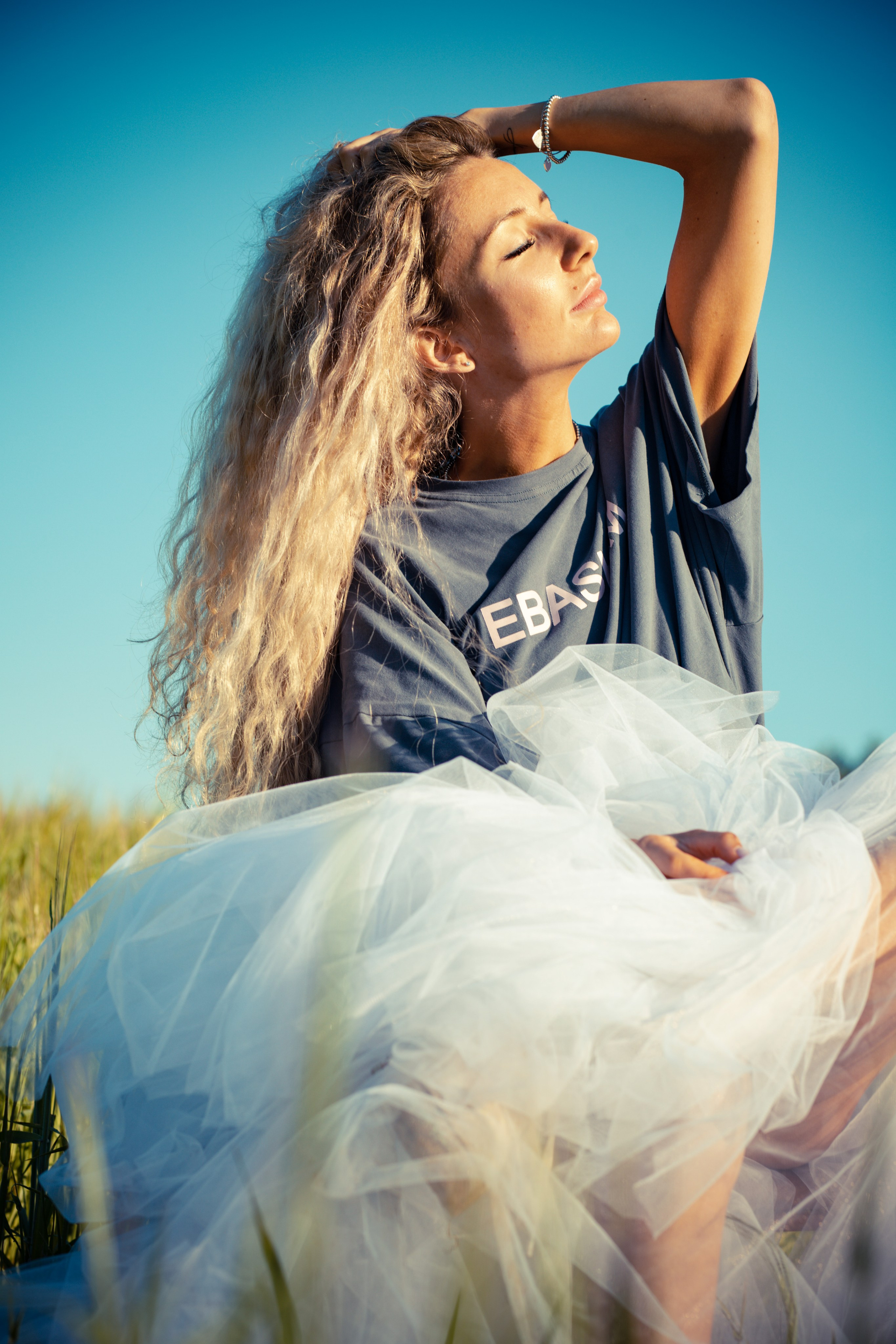 В поле. Фотограф Пушкино и Москва Анастасия Коган