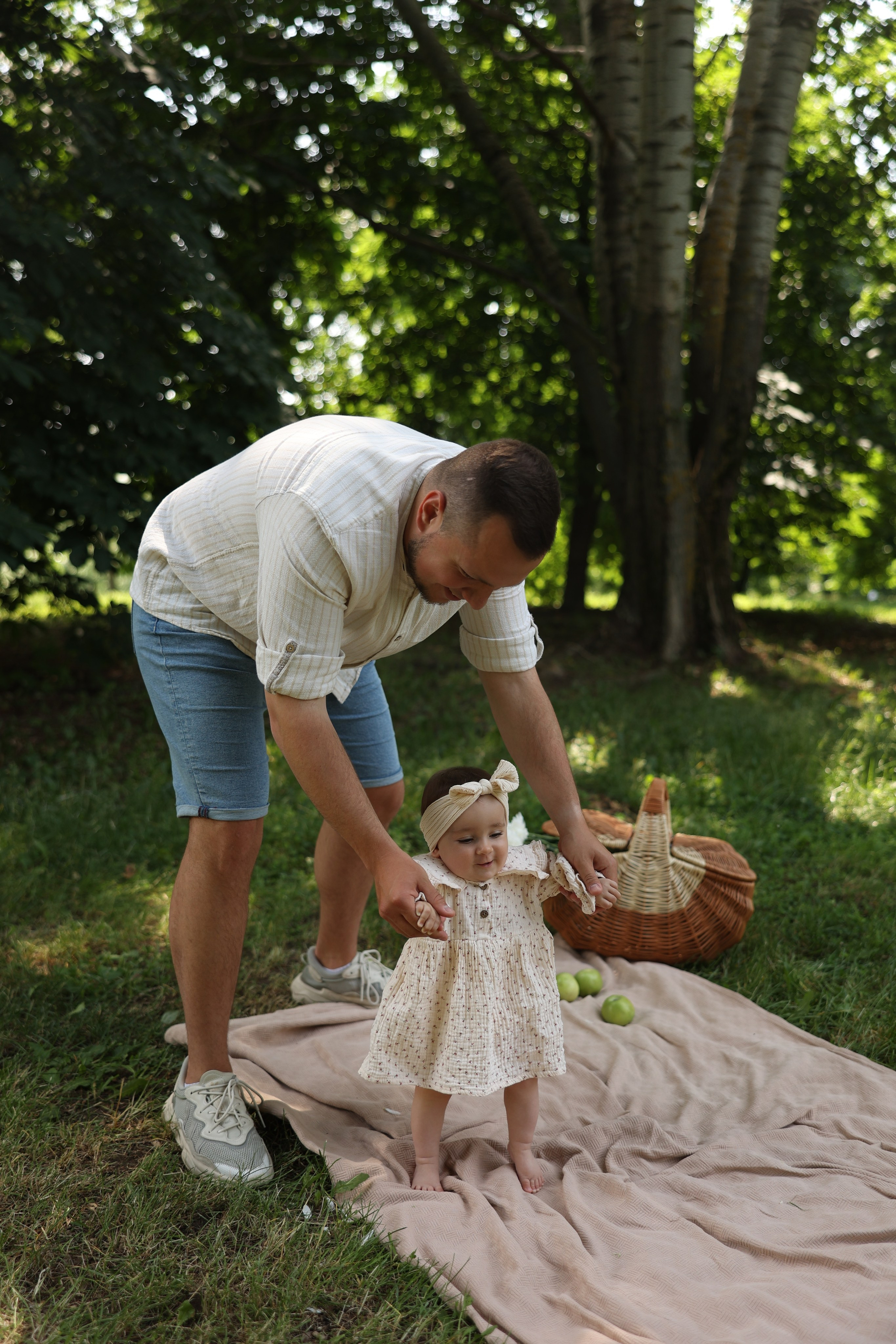 Мила, Валера и Оливия. Свадебный и семейный фотограф в Москве Ломова Ирина