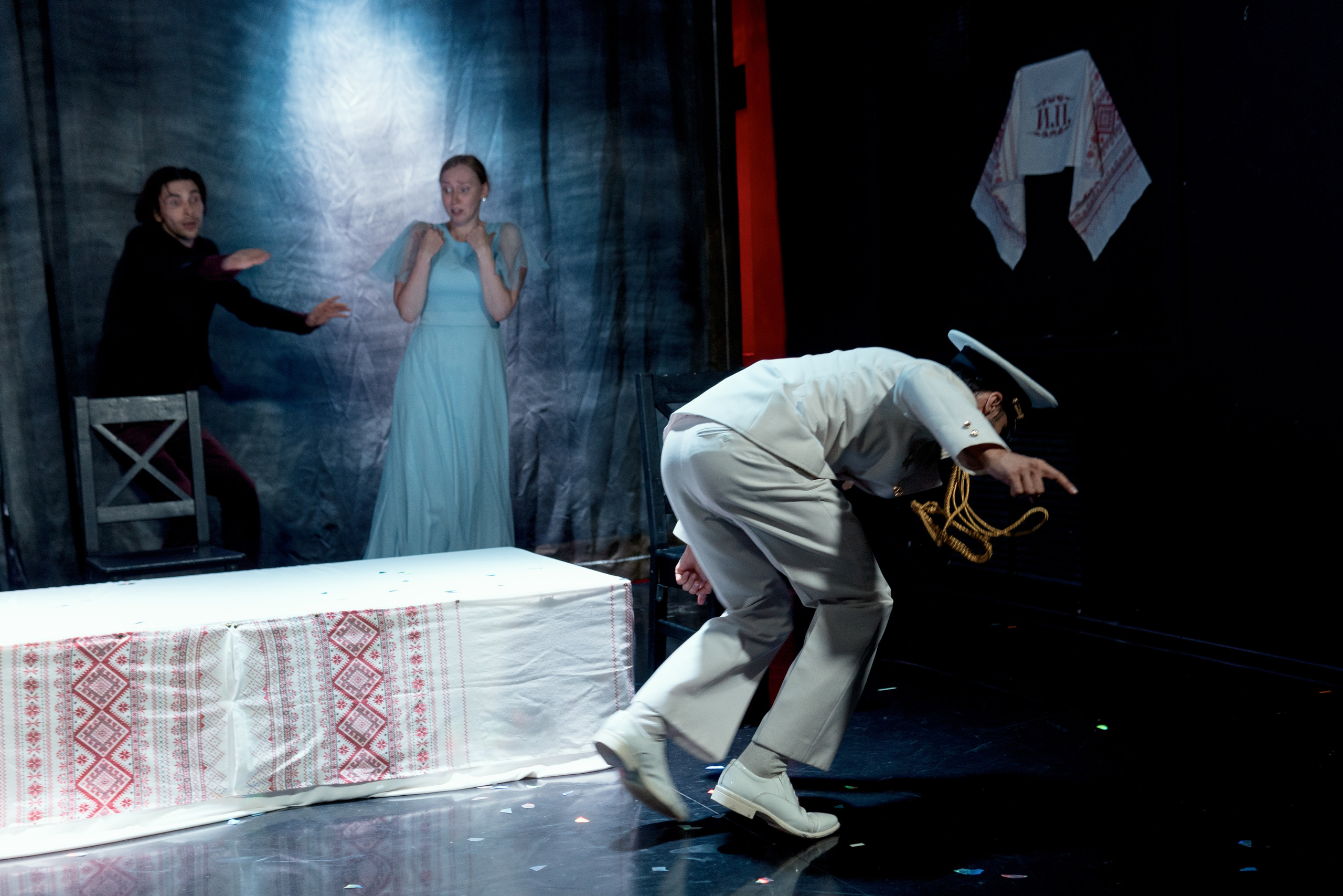 Спектакль «Женитьба». Репортажный и портретный фотограф Андрей Гаровский