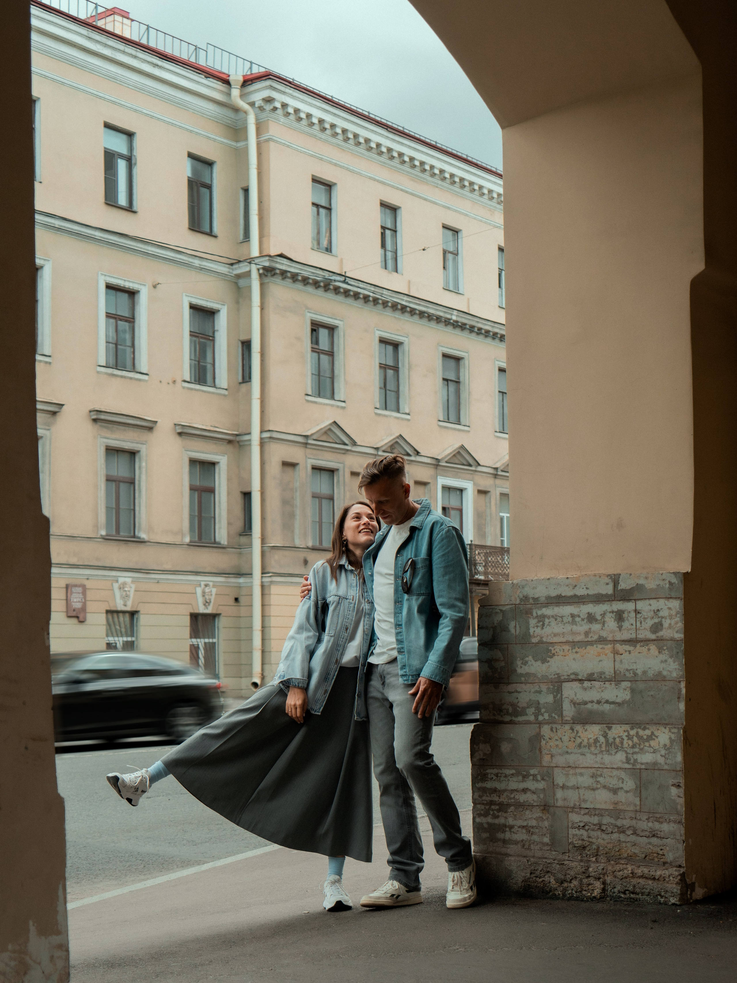 Фотосессия для пары на улицах Санкт-Петербурга (Love Story). Светлана Гопанюк. Портретный фотограф. Санкт-Петербург. СПб