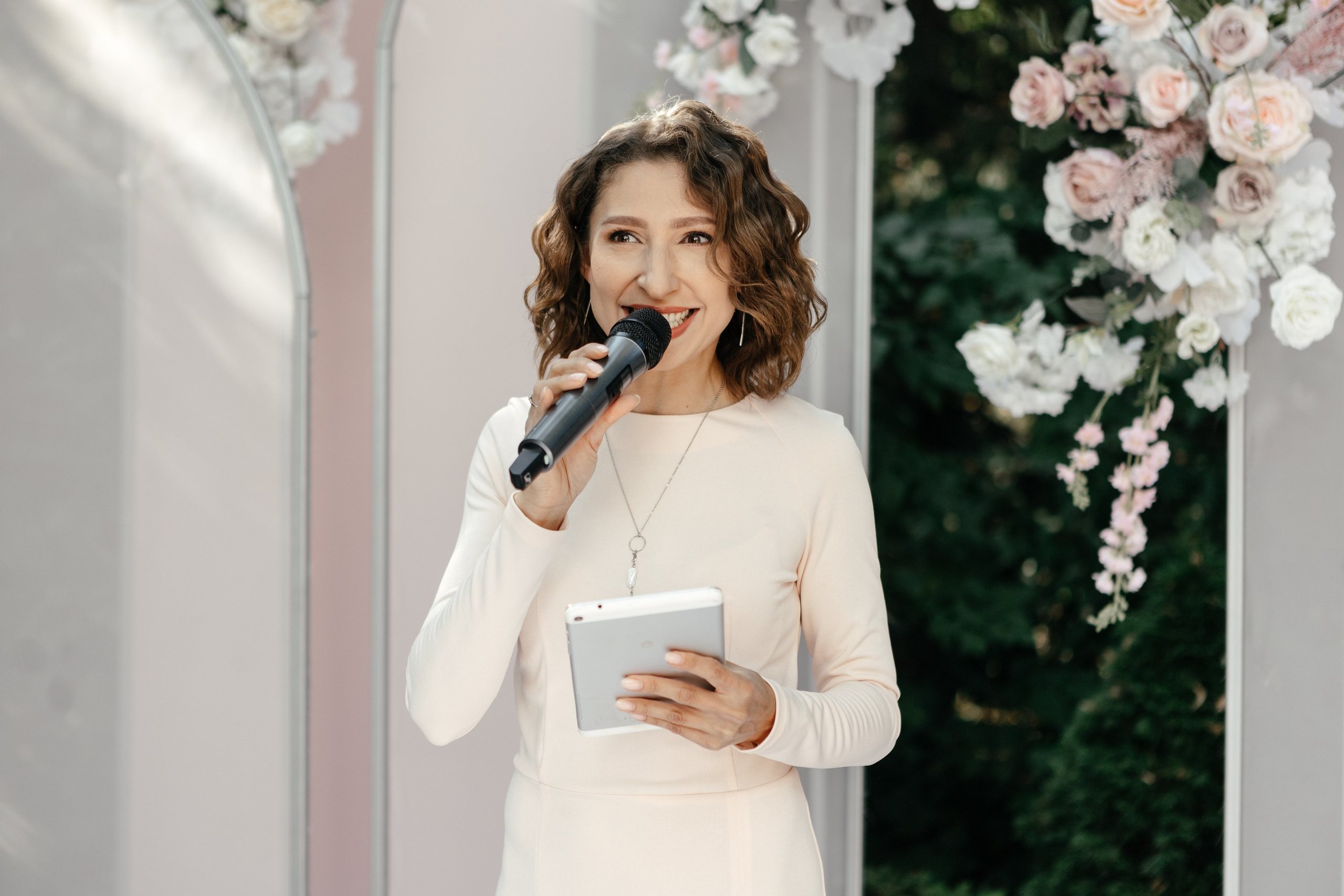 Свадебный фотограф Уфа — Руслан ГабдлисламовЖивые эмоции, красивые кадры, воспоминания на всю жизнь.Работаю по всей Республике Башкортоста. Свадебный фотограф Уфа Руслан Габдлисламов