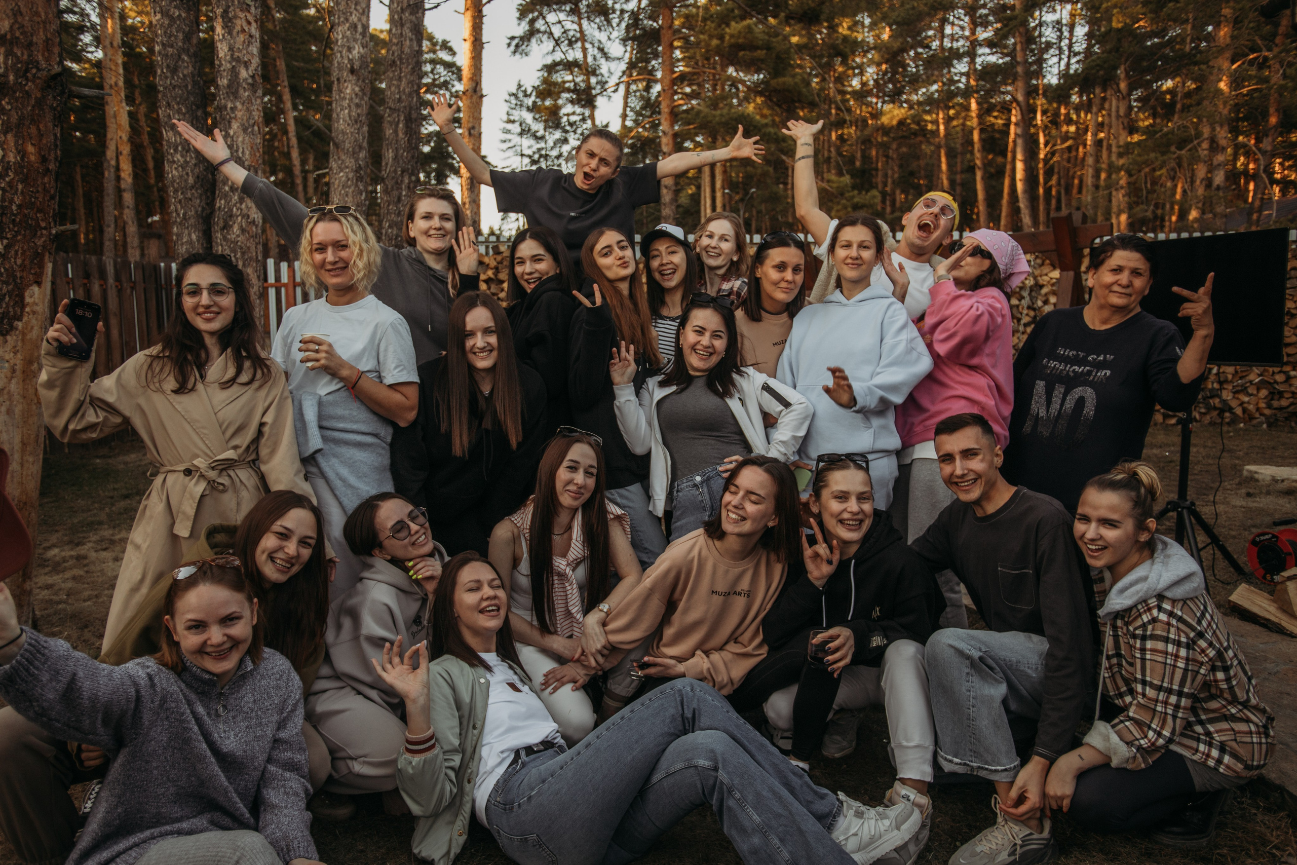 Корпоратив Muza_Arts. Венера Гайн. Репортажный фотограф  Тюмень. Обучение фотографии с 0