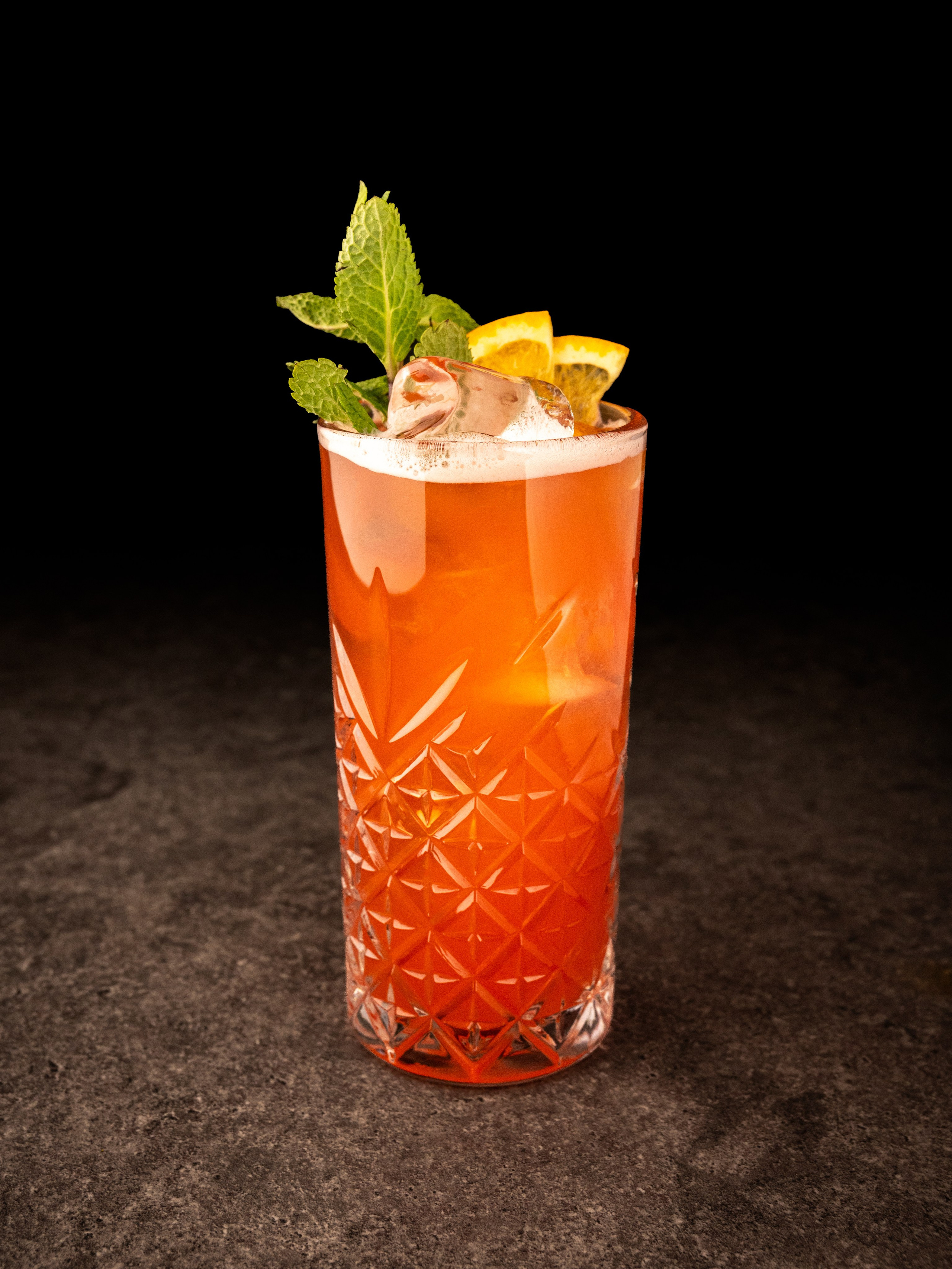 Рекламный фотограф в Екатеринбурге Клим Трофимов