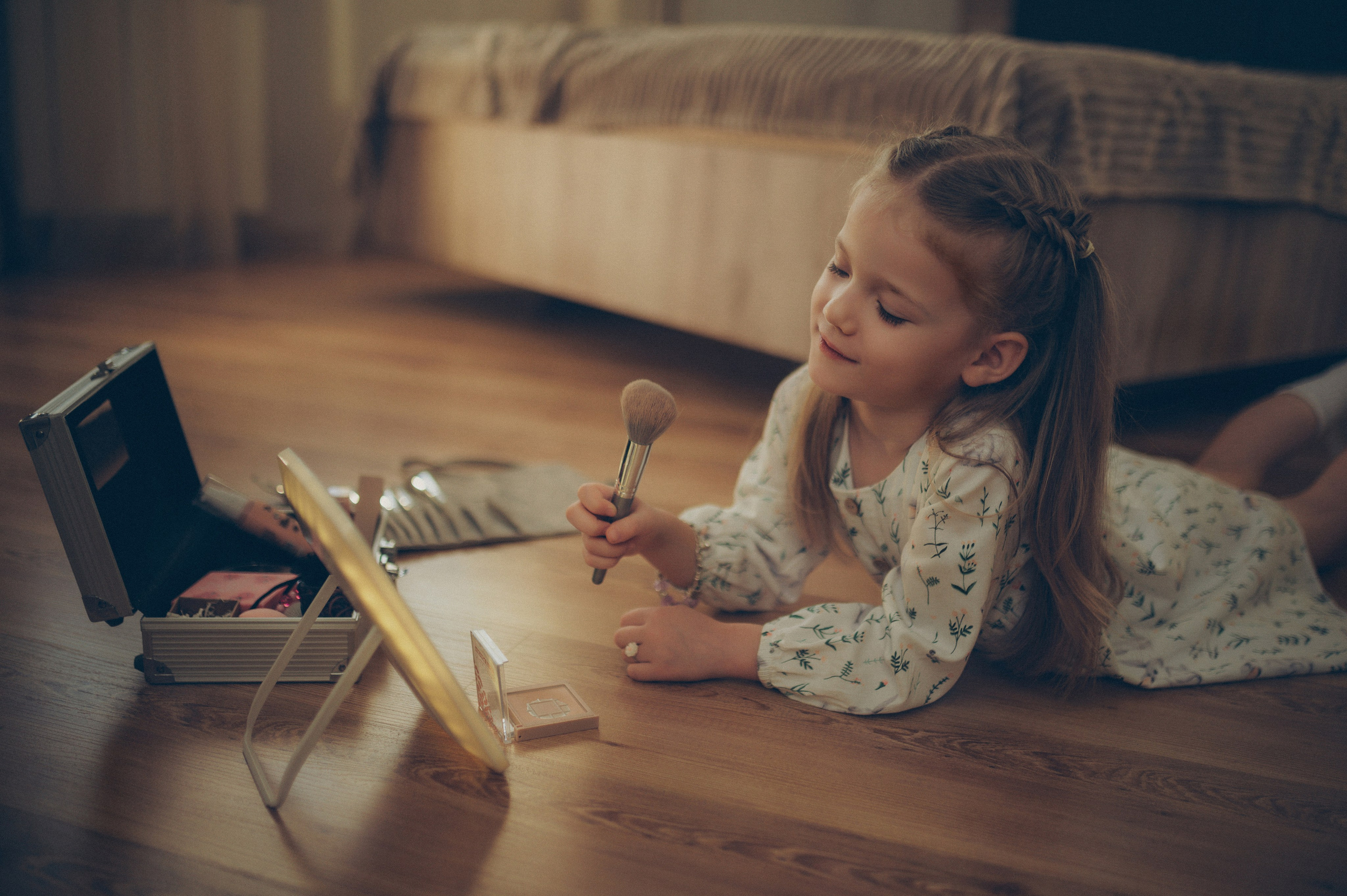 Тася, Соня, Женя и Илья (домашняя). Фотограф, г. Лесной Свердловской области
