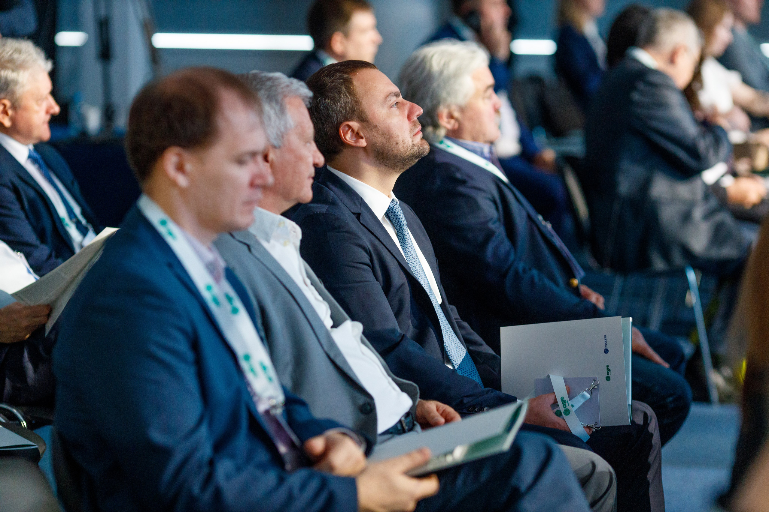 Фотосъемка конференции CIGRE в ПАО Россети. Репортажный фотограф Борис Геер