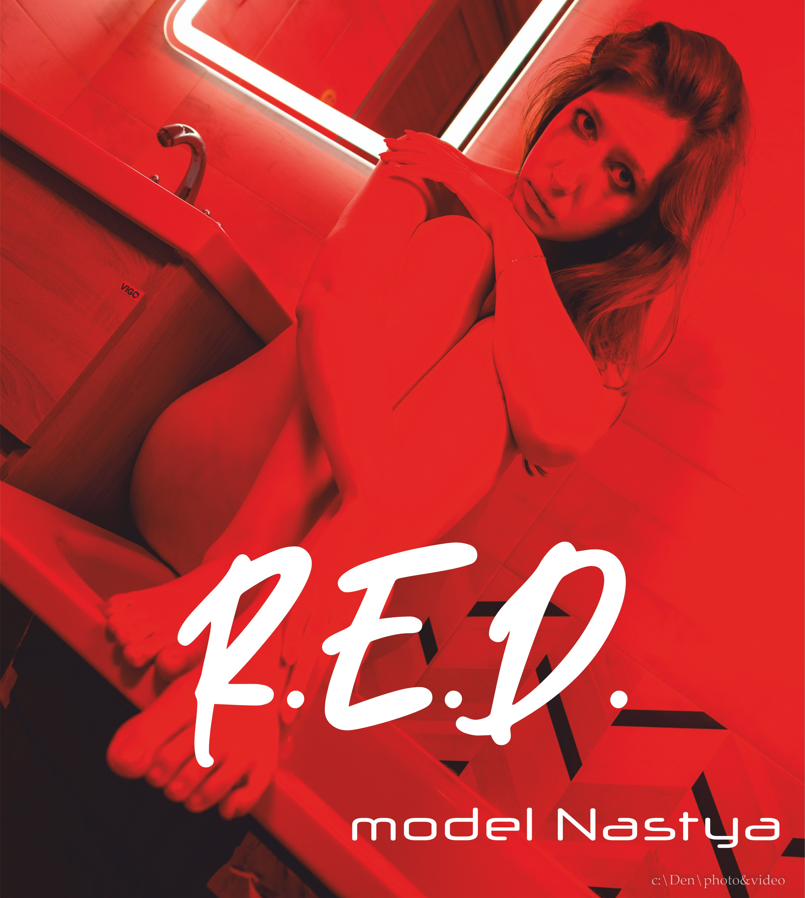 R.E.D. Инди фотограф и видеограф в Курске Денис Смирнов