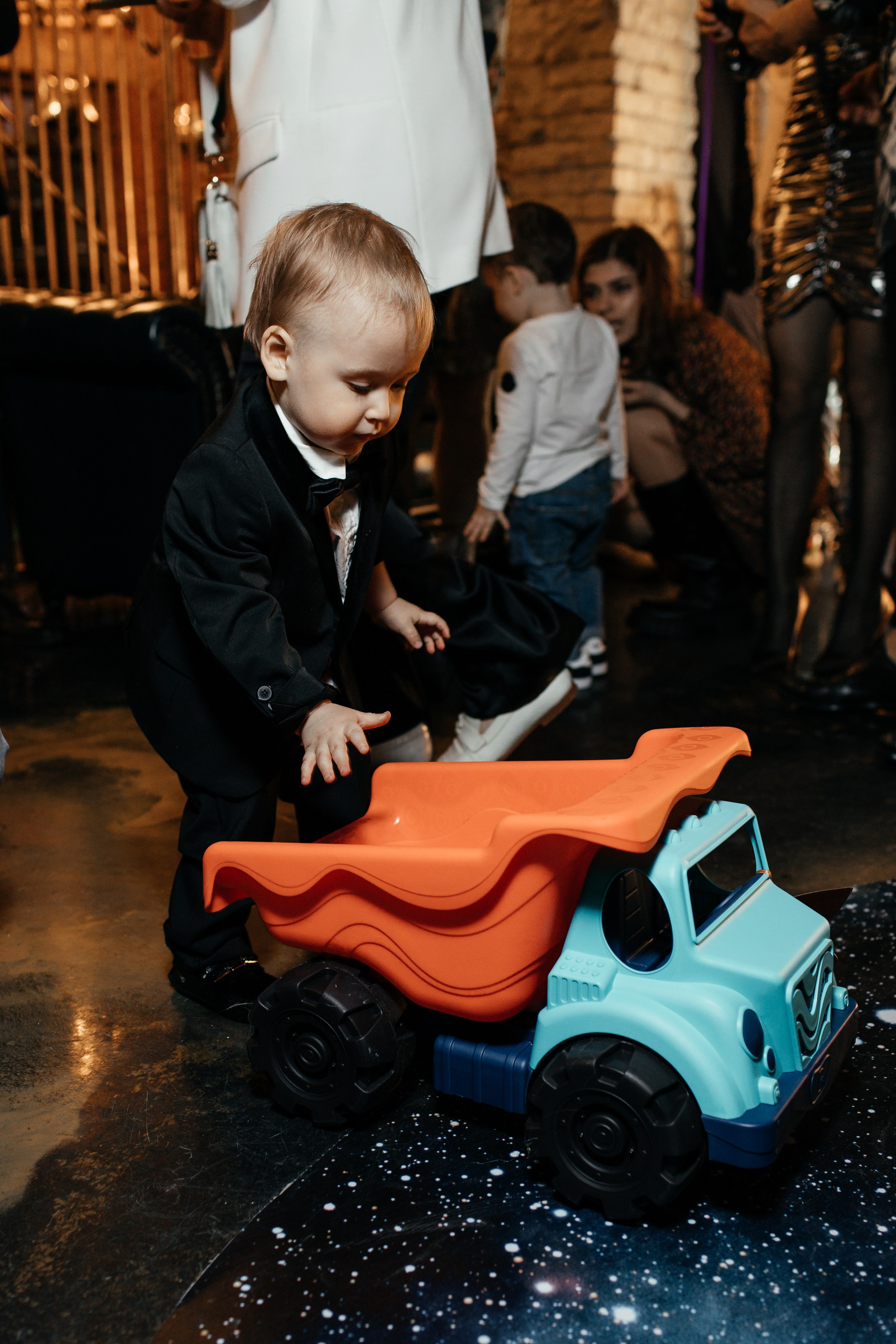 Артемий 2 года @allazemaalla. Свадебный и семейный фотограф