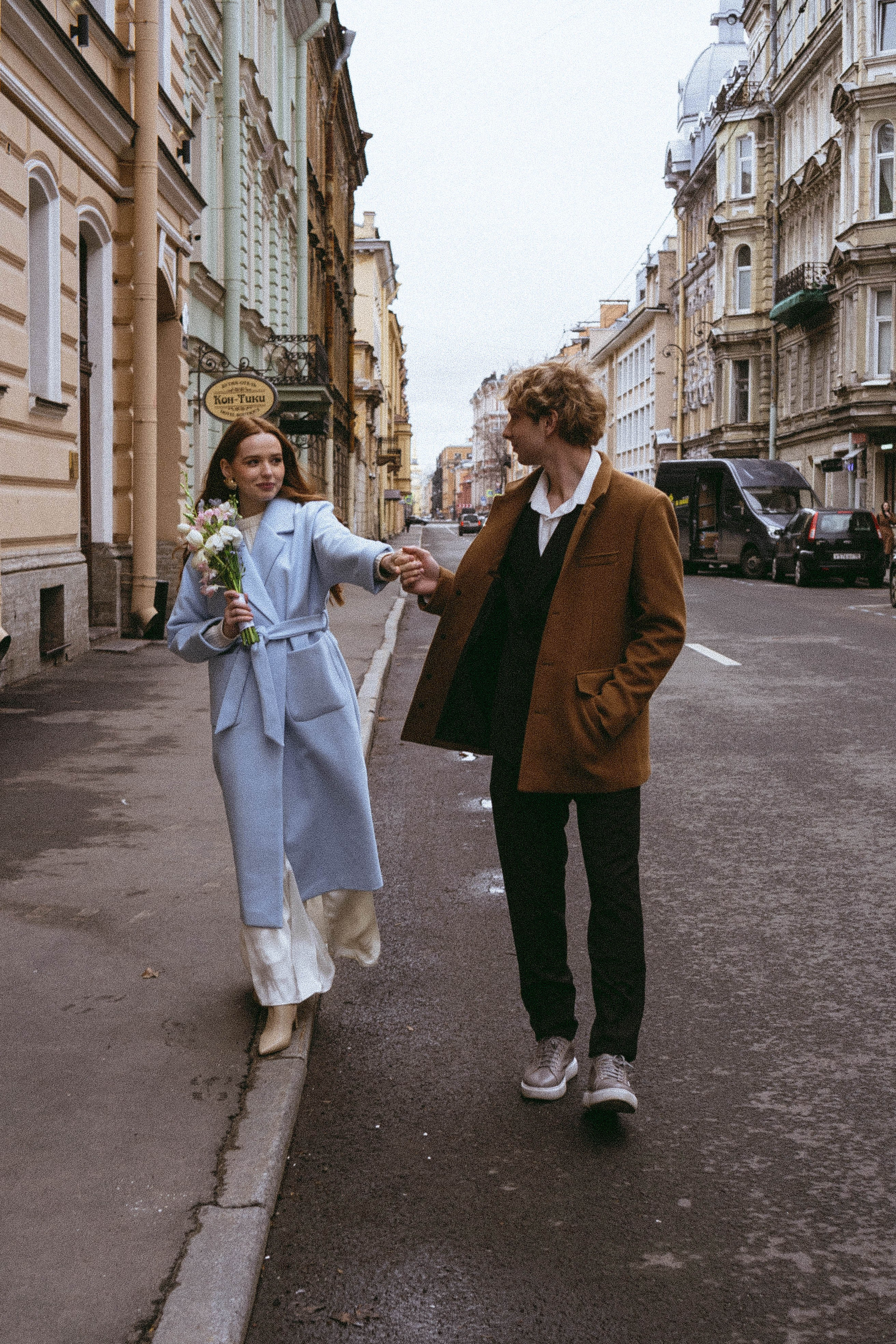 СВАДЕБНАЯ ПРОГУЛКА ПО ПЕТРОГРАДКЕ ВЕСНОЙ (ФОТОСЕССИИЯ ПАРЫ СВАДЕБНАЯ). Профессиональный фотограф, Санкт-Петербург — Виктория Богомолова