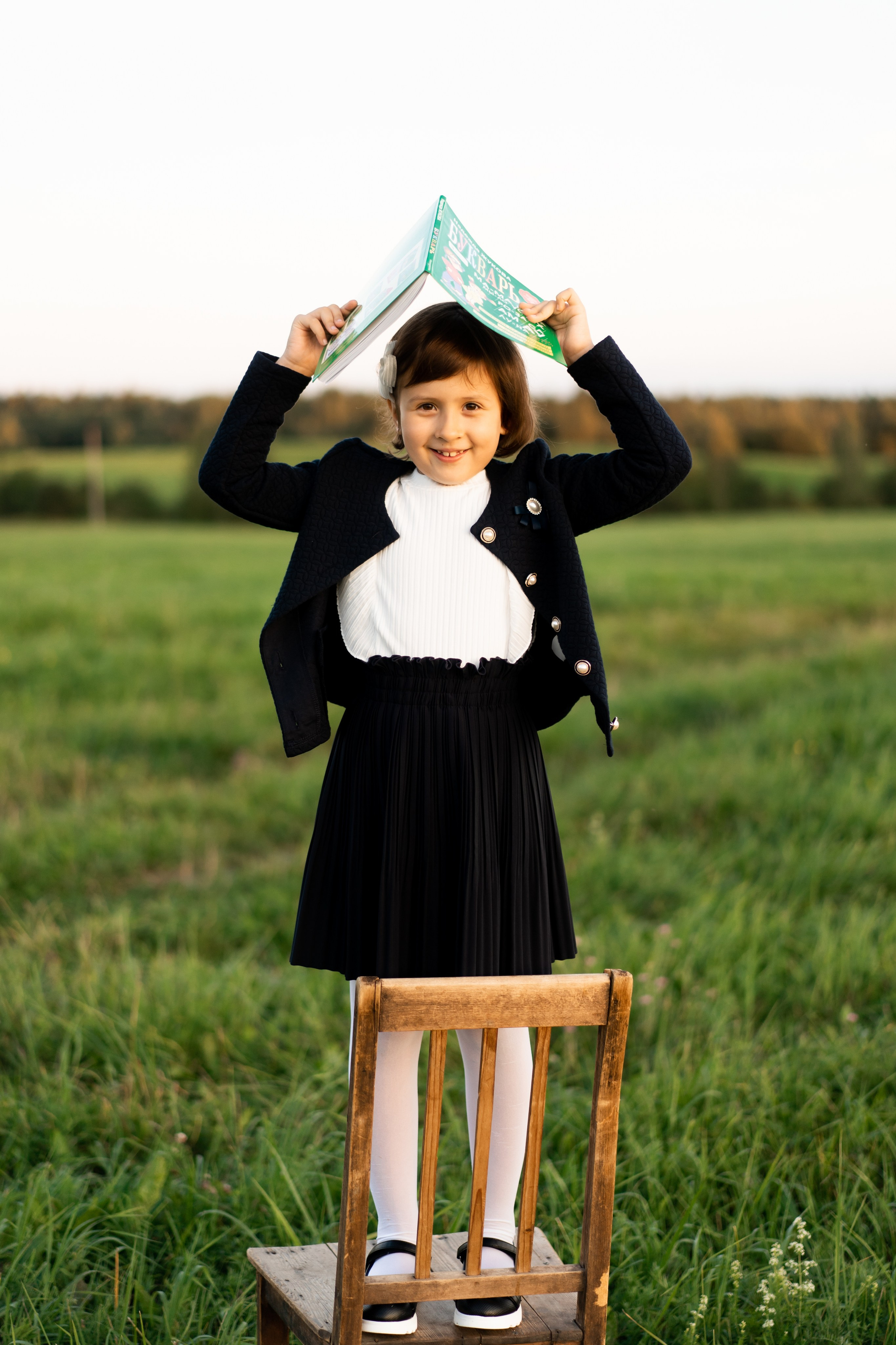 Майя. Первый раз в 1 класс. Семейный и детский фотограф в Санкт-Петербурге Дарина Герчиу