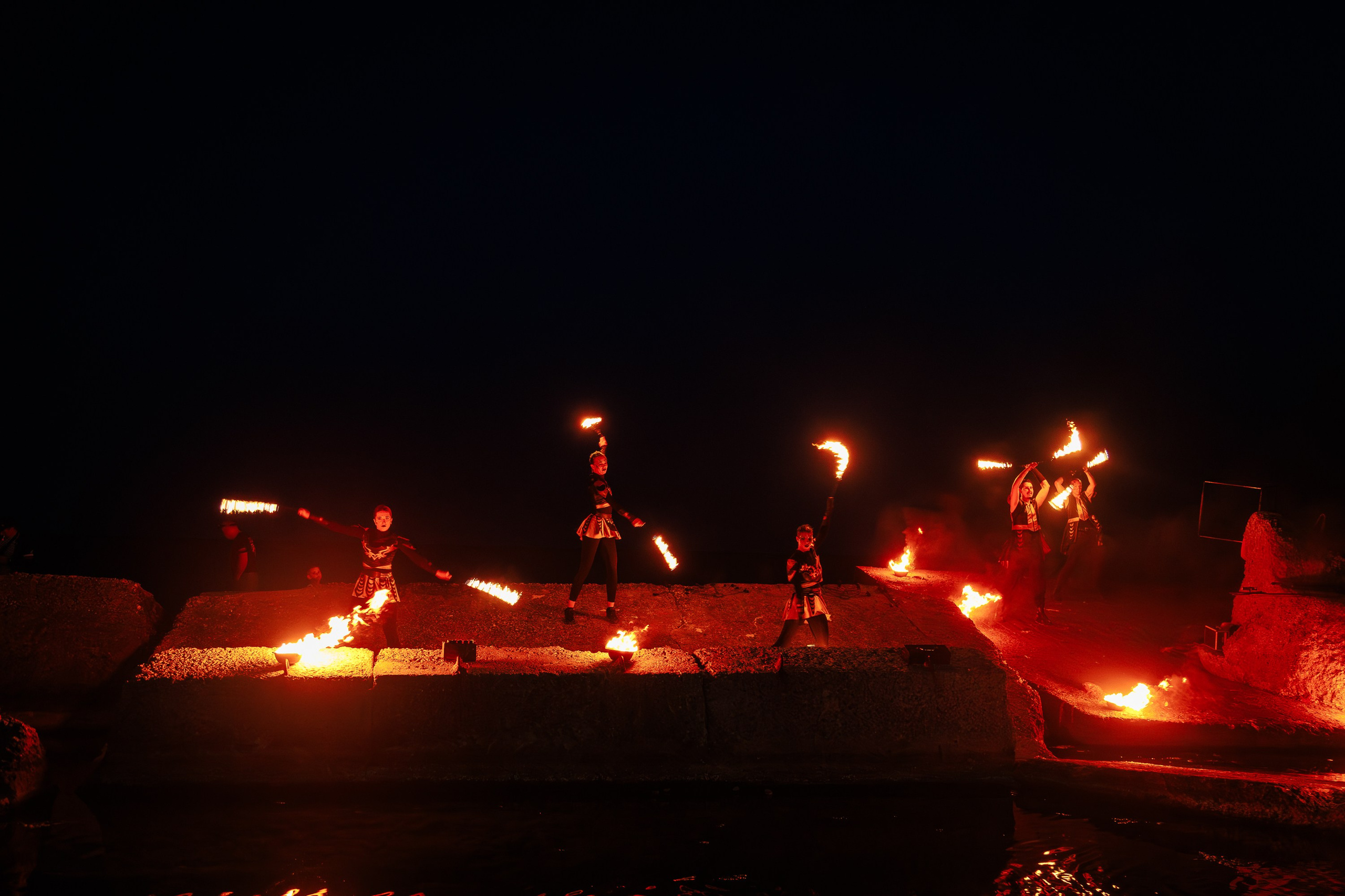Открытие сезона в HUNGRY BIRD_Симеиз_Крым_14.06.2025. Аминов Руслан | Фотограф