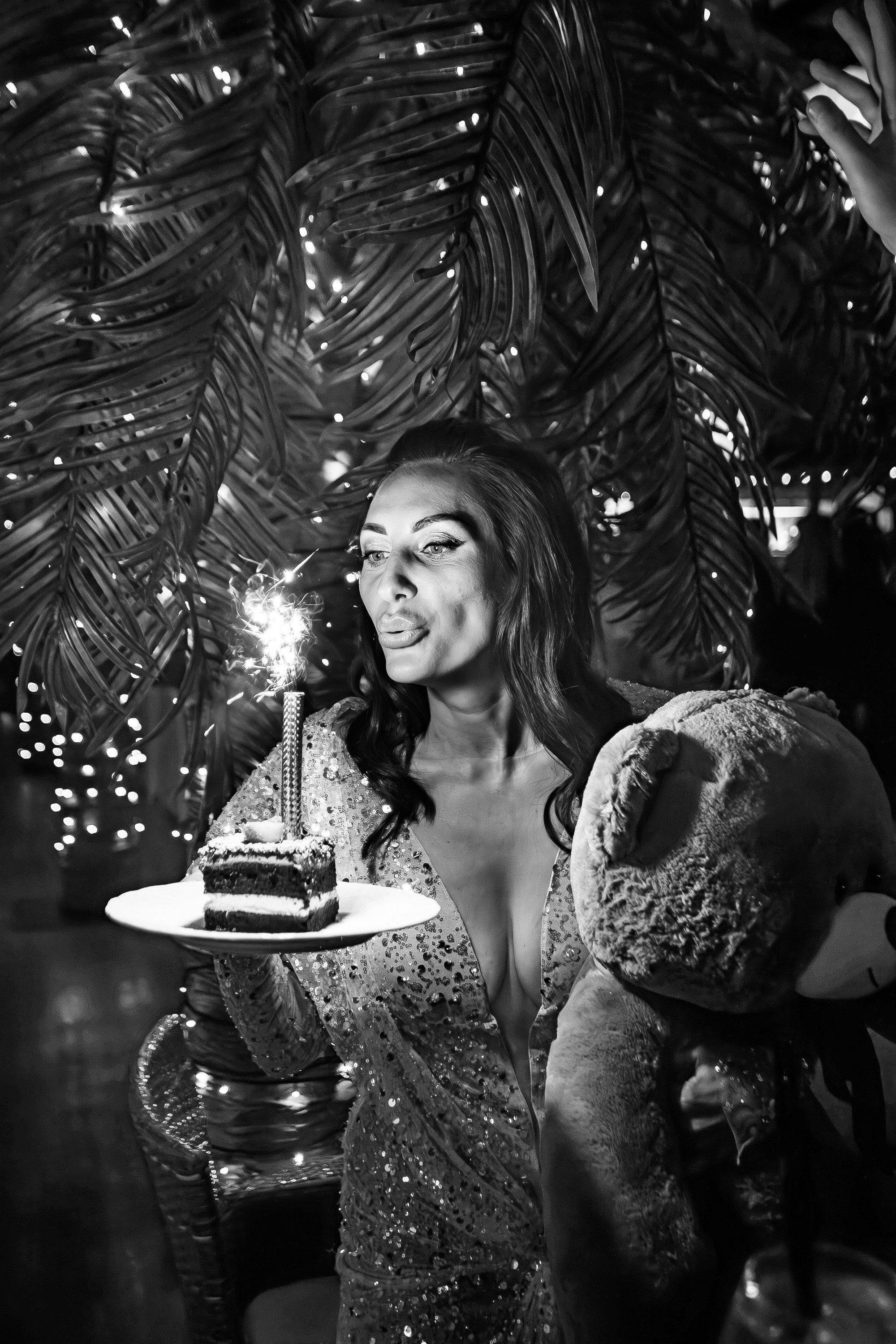 «LIZWI"_Чайка на пляже_Ялта_7.06.2025. Аминов Руслан | Фотограф