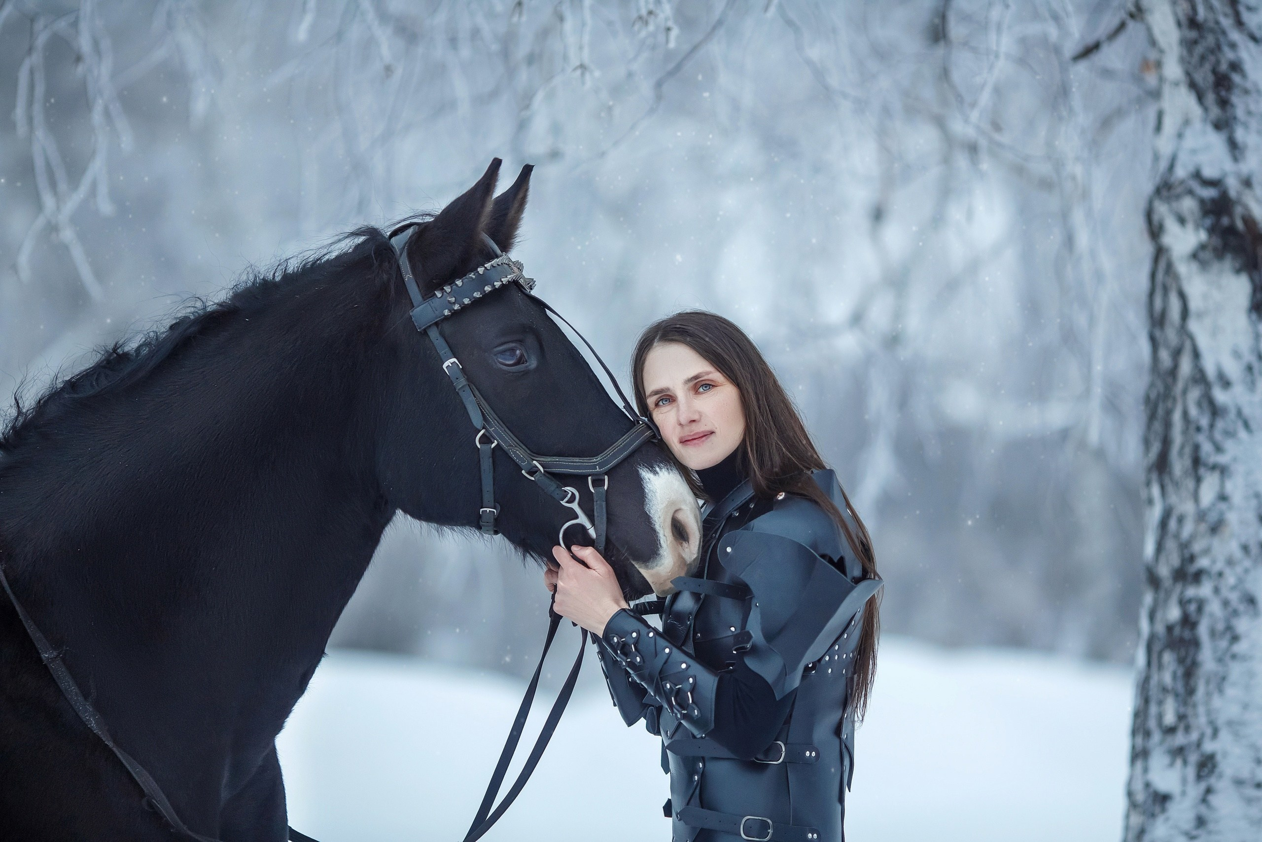 С конем. Сказочный фотограф фотопроекты фототуры в Новосибирске и на Алтае