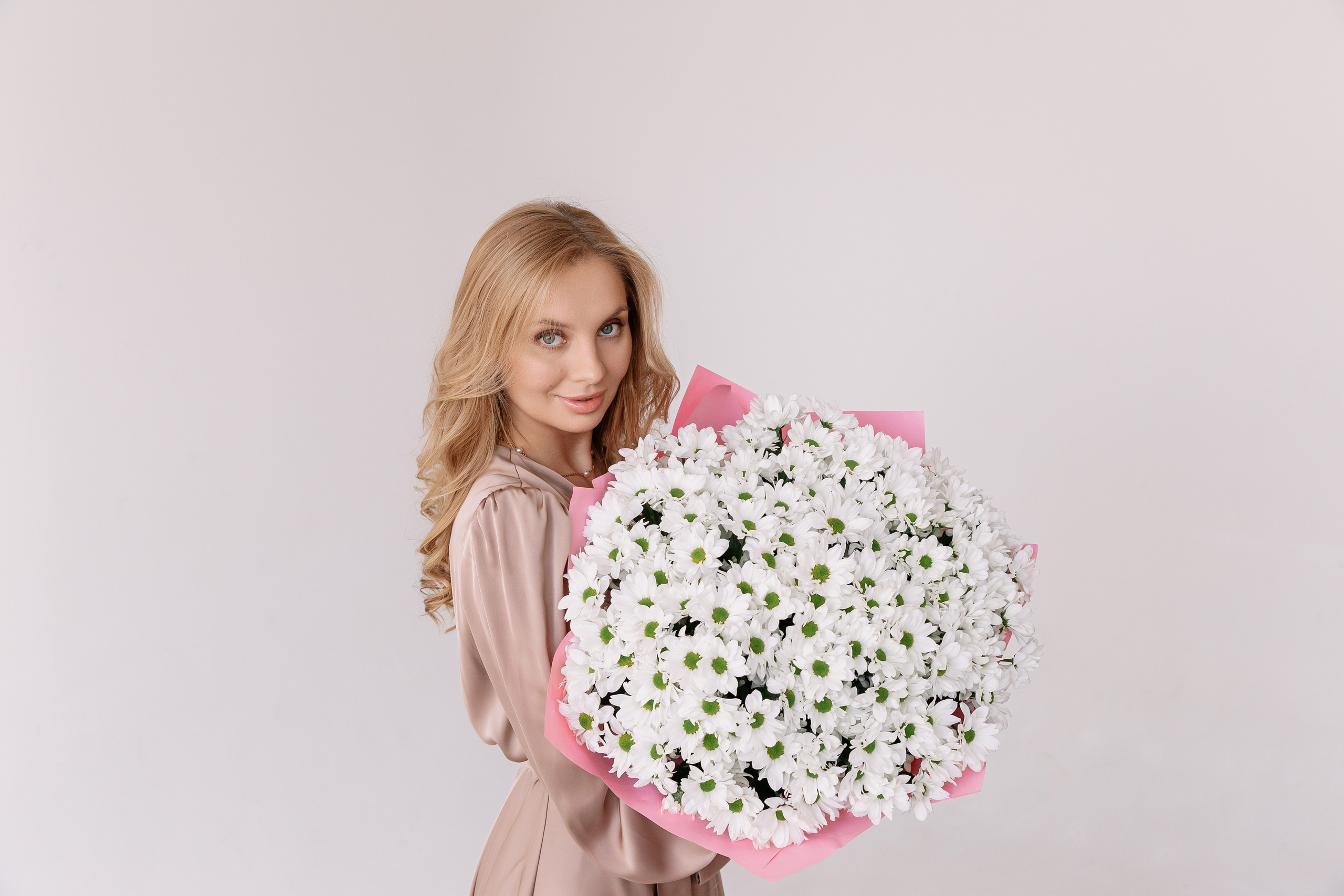 Цветочный салон. Свадебный фотограф в Томске Юлия Солнечная | Живые эмоции