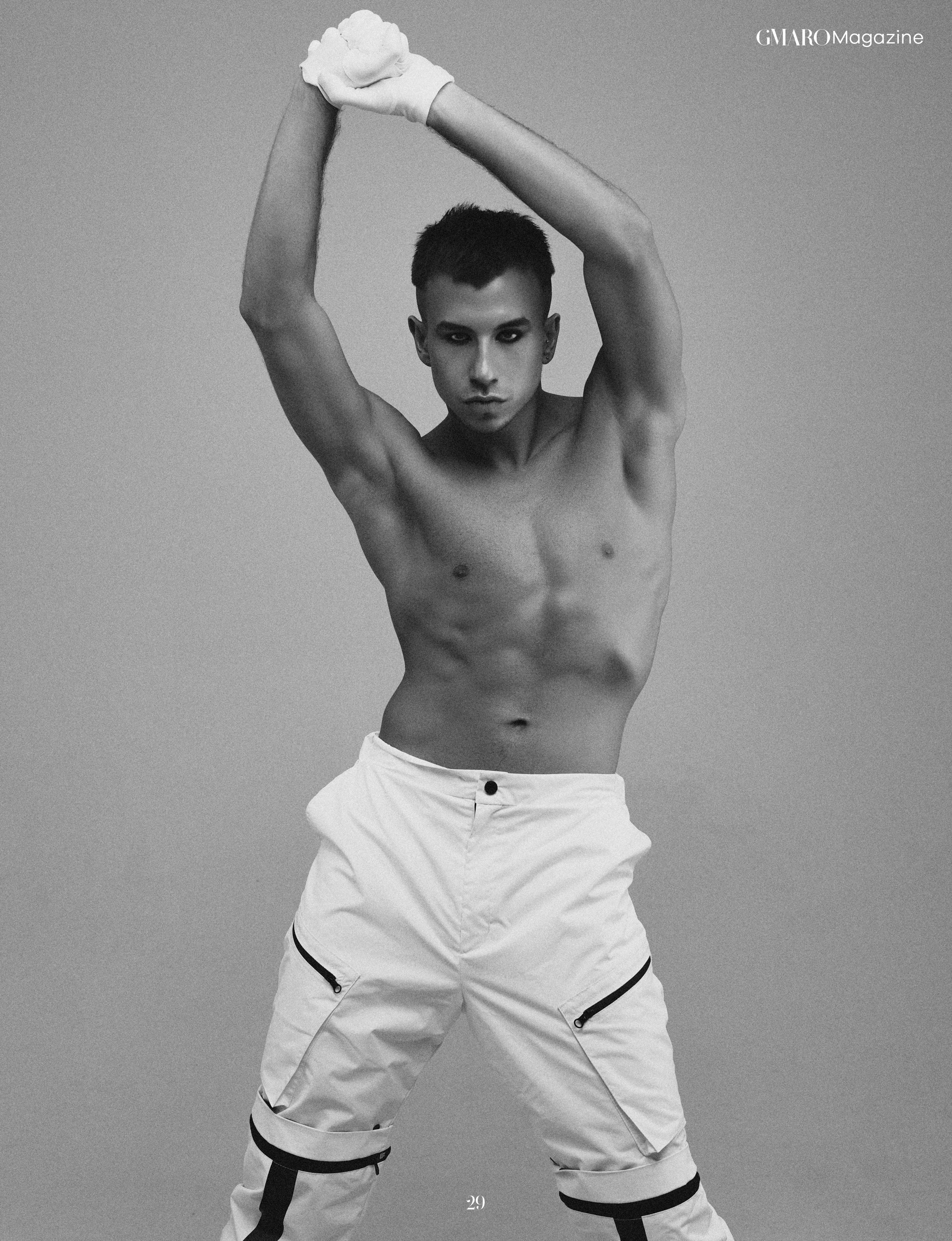 GMARO Nikita Musatov. Рома Гелик фотограф из г. Москва