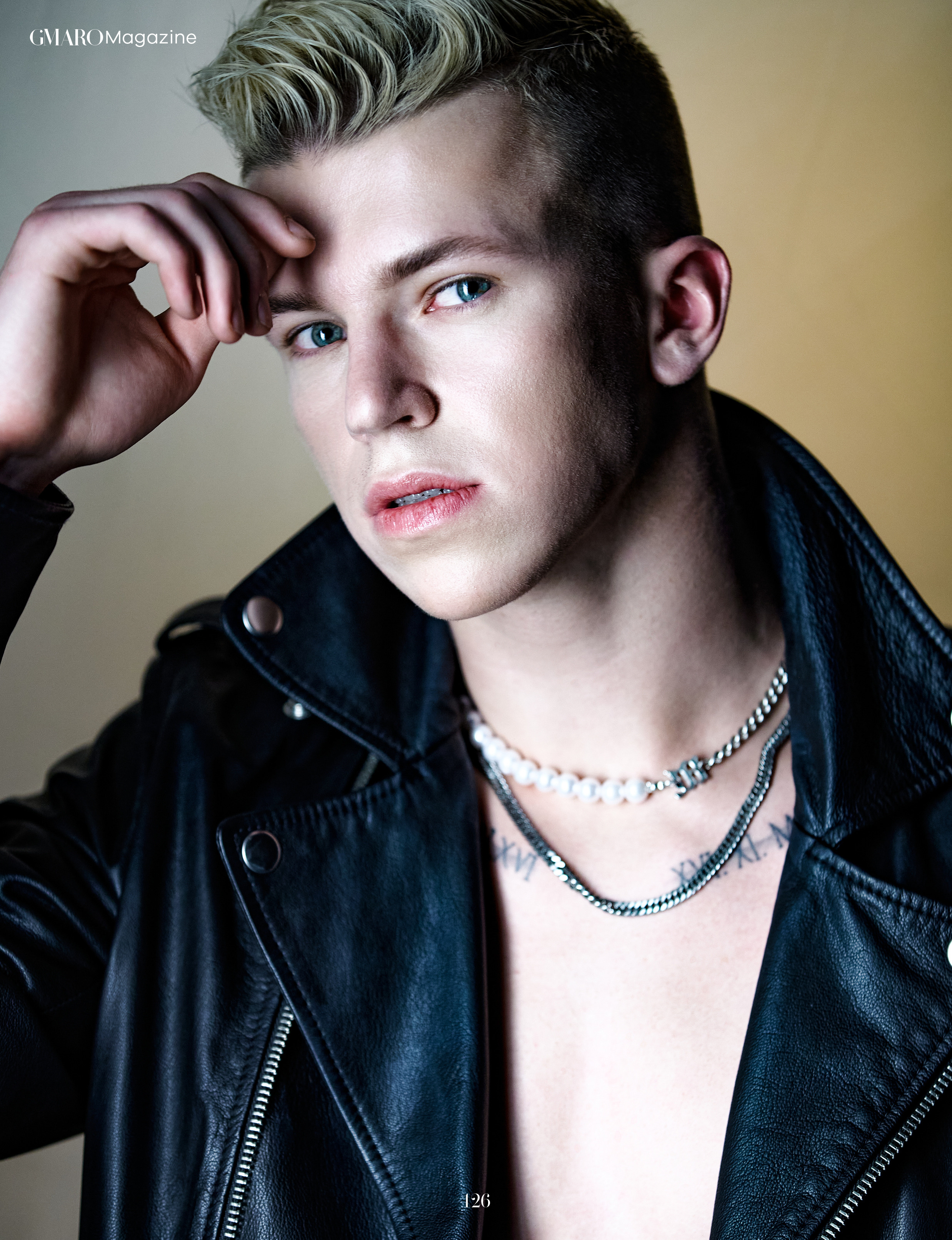 GMARO NEON BOYS. Рома Гелик фотограф из г. Москва