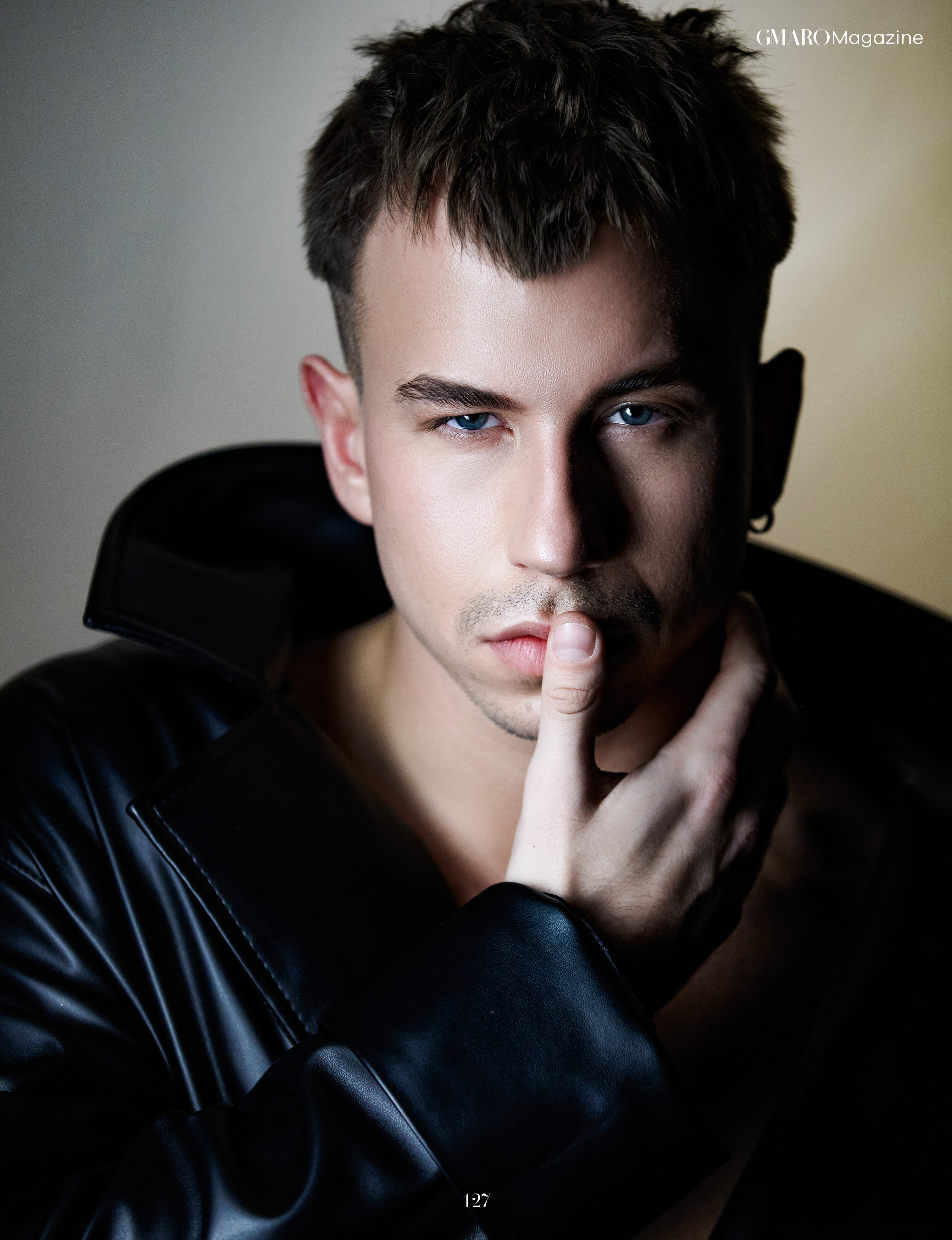 GMARO NEON BOYS. Рома Гелик фотограф из г. Москва