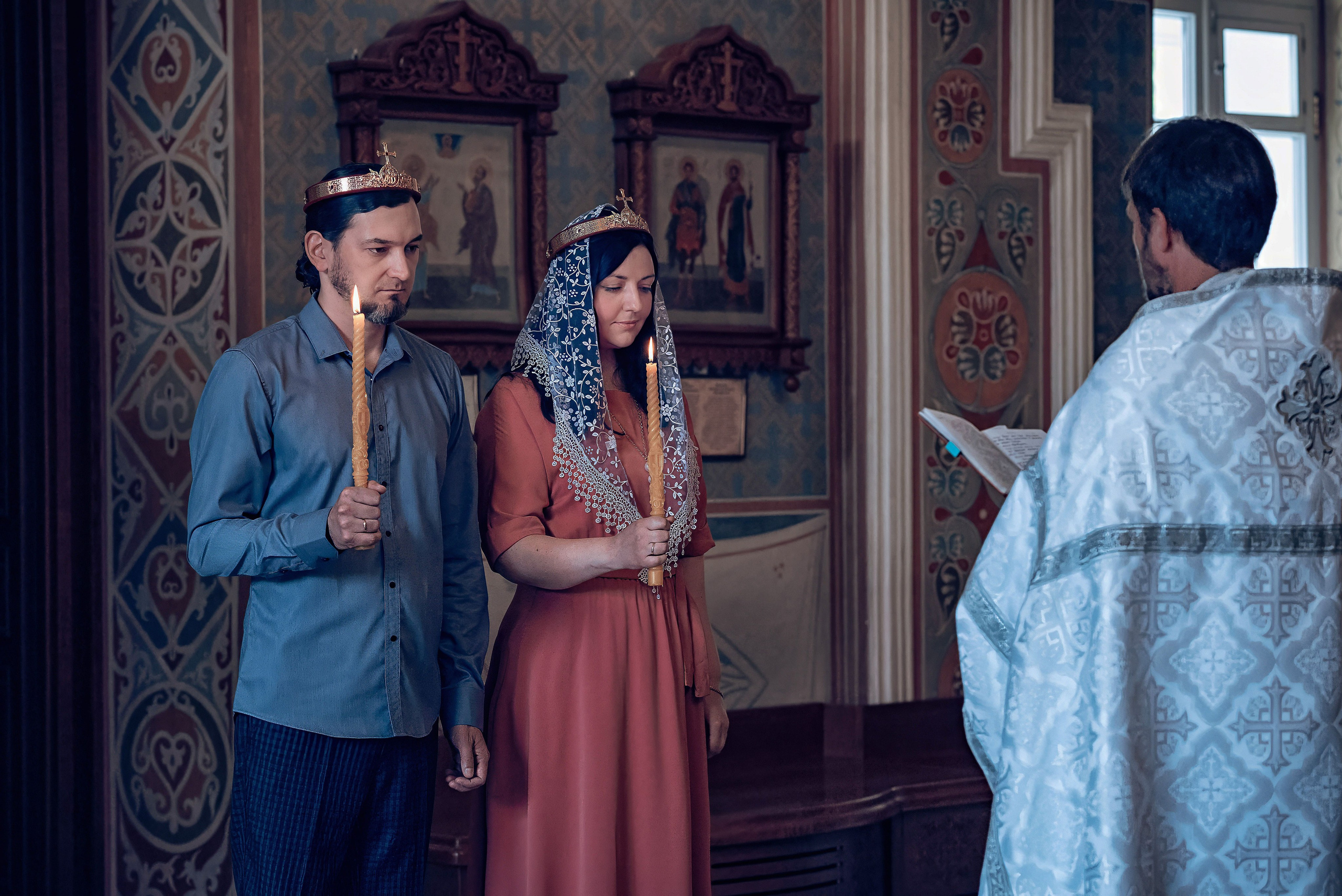 Съемка таинства венчания. Фотографы крещения/венчания  Красноярск Татьяна и Вячеслав Переваловы