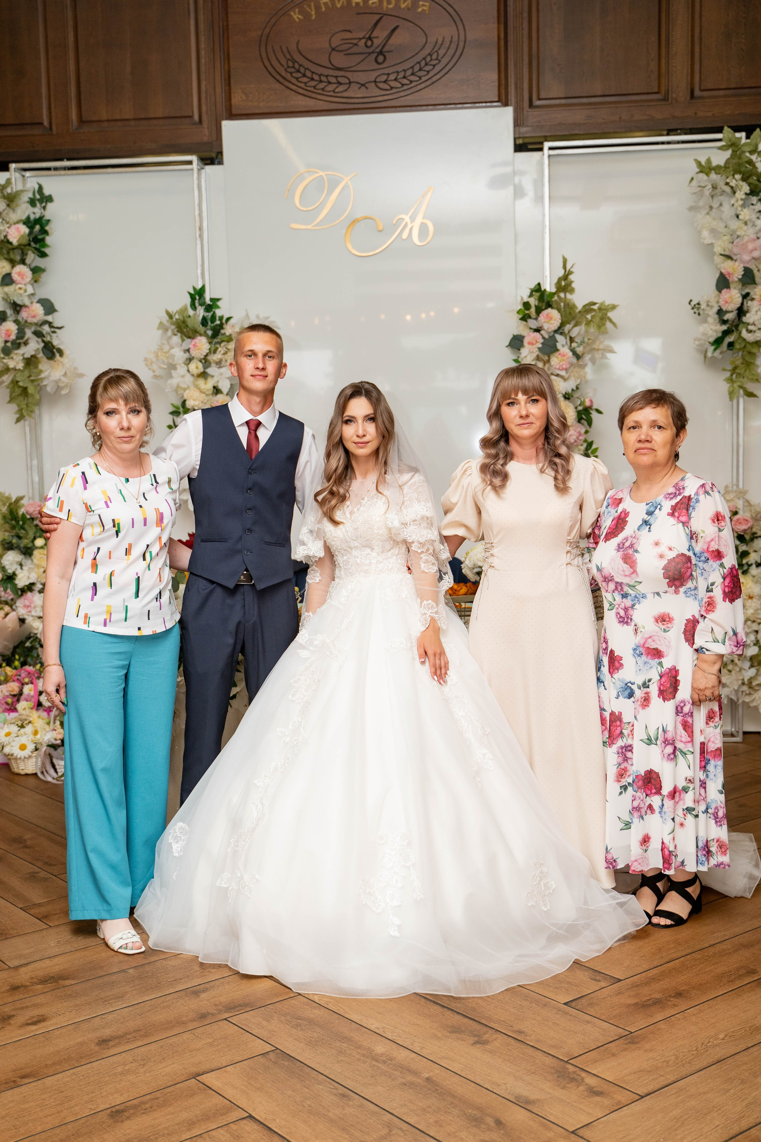 Данил и Анастасия. Видеосьемка, фотосьемка свадеб, юбилеев, утренников в Краснодарском кр