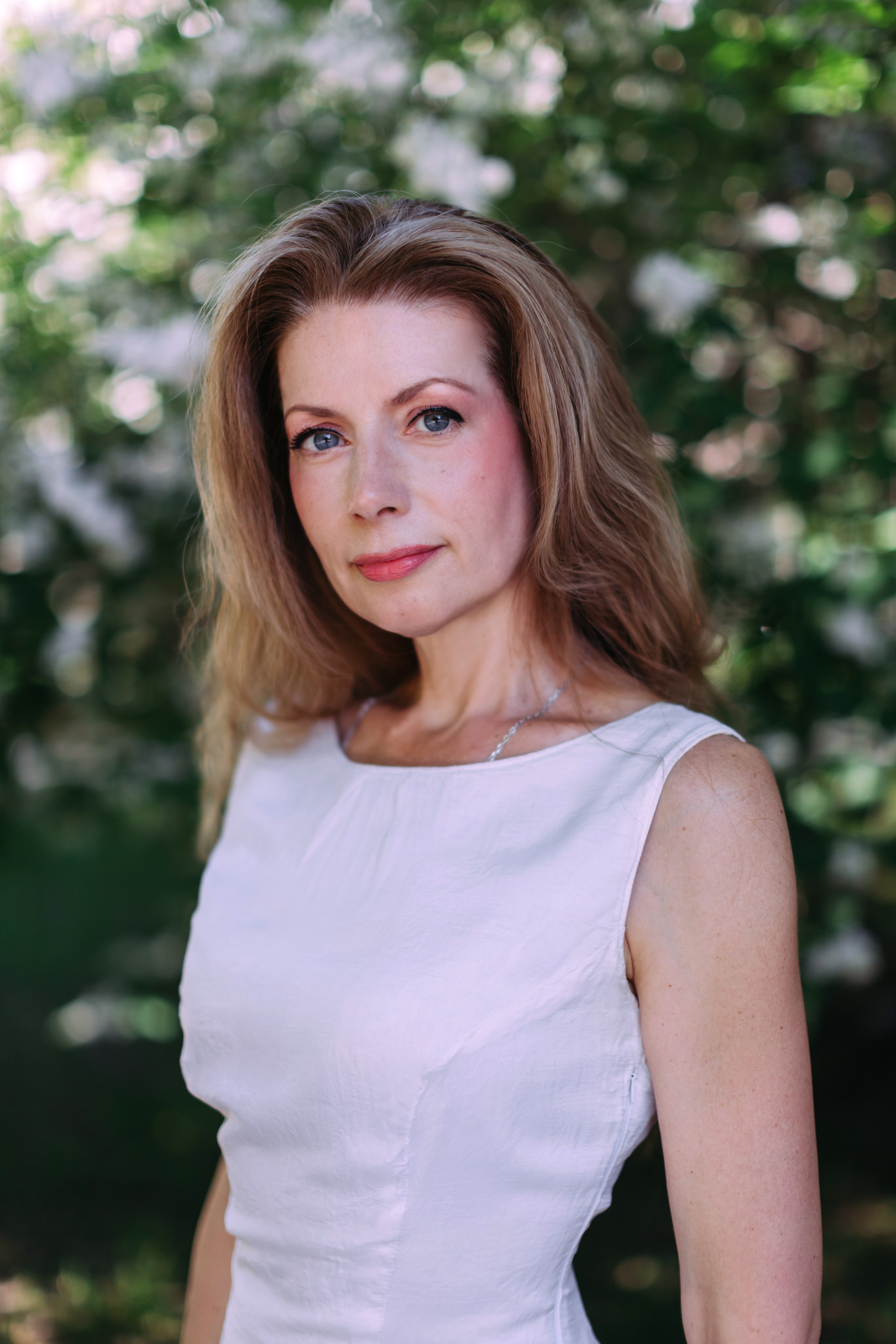 алёна малахова фотограф новосибирск семейный детский домашняя фотосессия в новосибирске день рождения репортажная съёмка фотосессия с лошадьми на конюшне деревня алтай  на природе фотосессия в детском саду мама и сын предложение руки и сердца идея  помолвка фотосессия берег закат детский день рождения годик торт аниматор лофт игровая продолжение следует prodoljenie_sleduet_  корпоратив тимбилдинг первоклашка линейка  контент  бизнес портрет оперный новат франция берет весна девушка мама и дочь мать и дитя