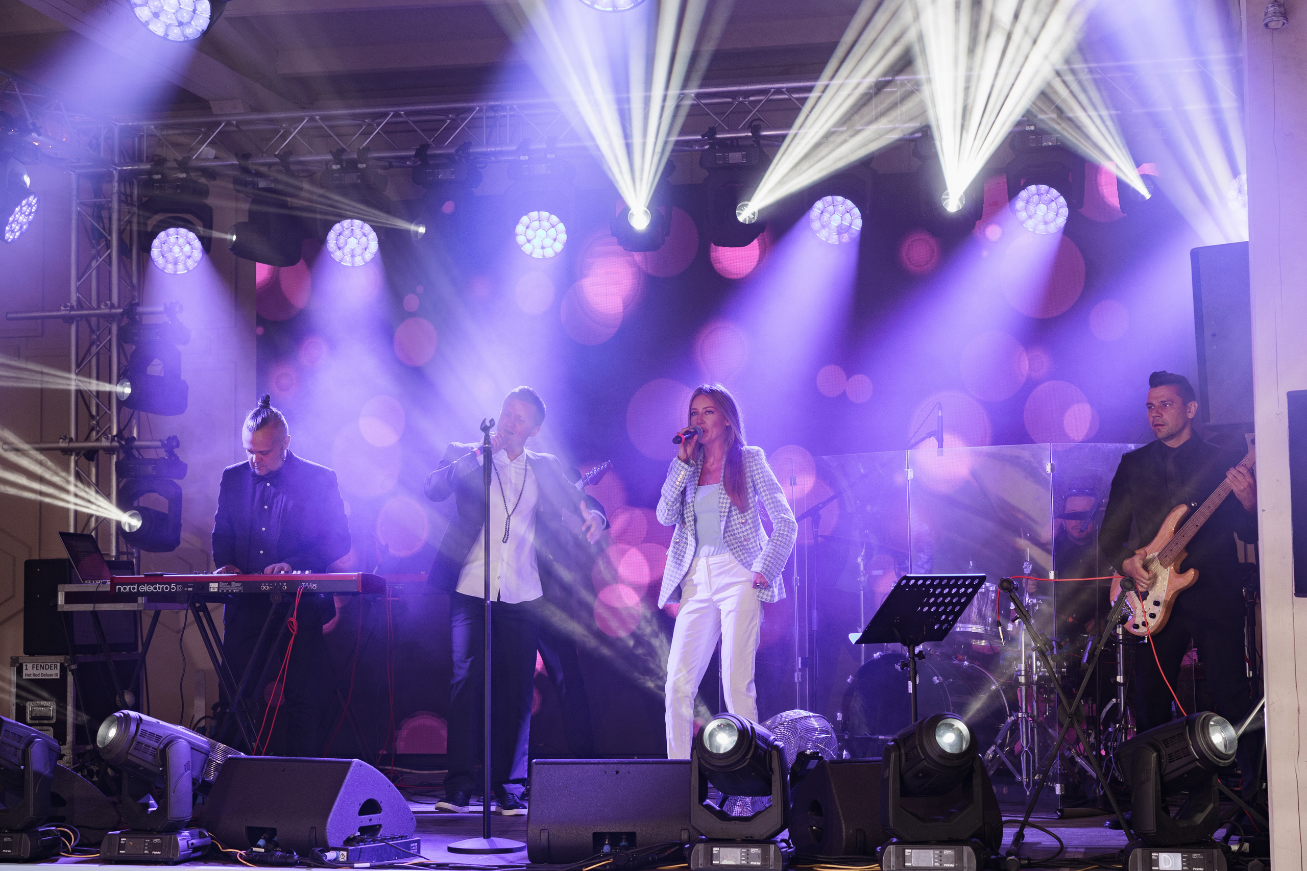 День рождения ЛЕО 1 год в Soho Country Club