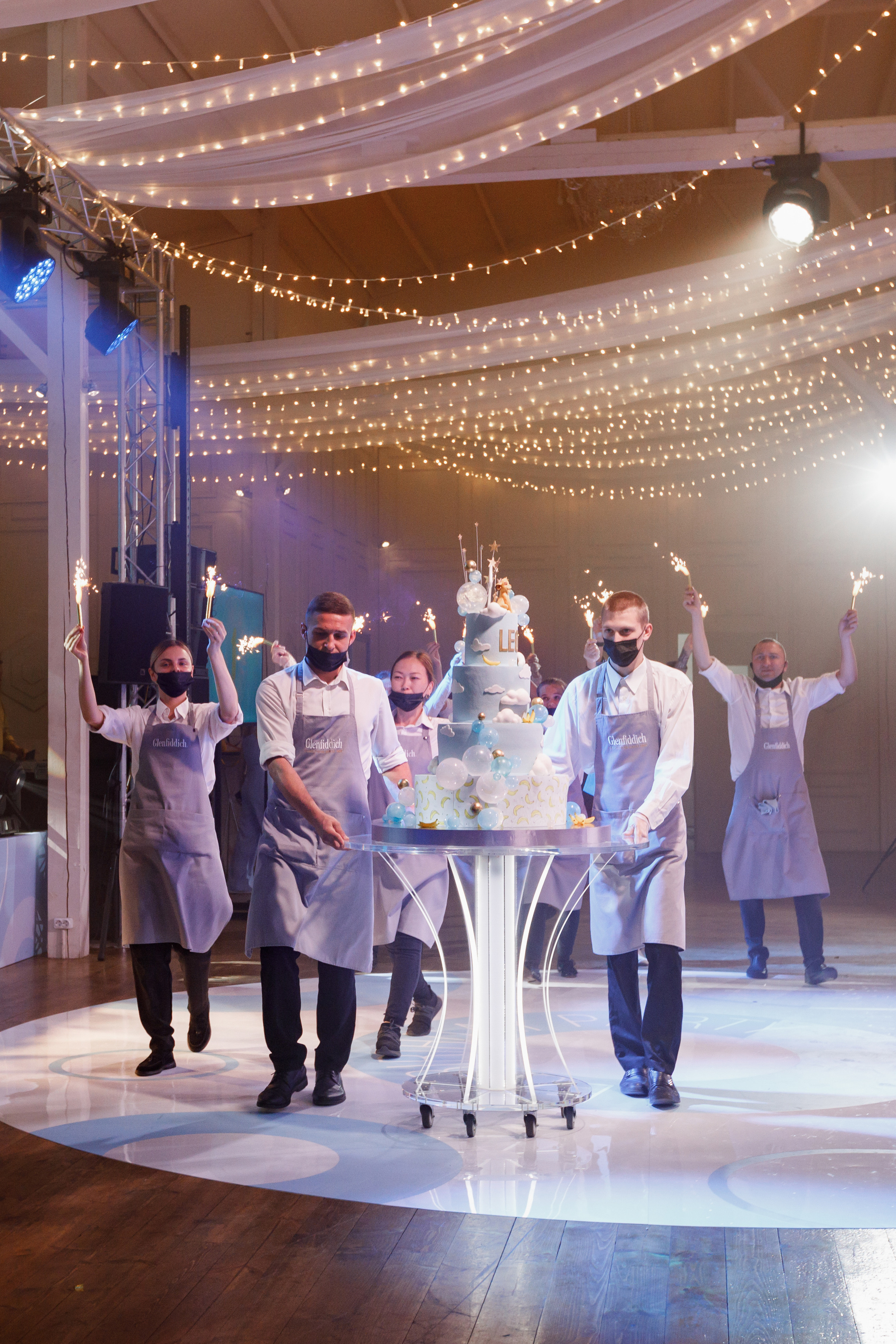 День рождения ЛЕО 1 год в Soho Country Club