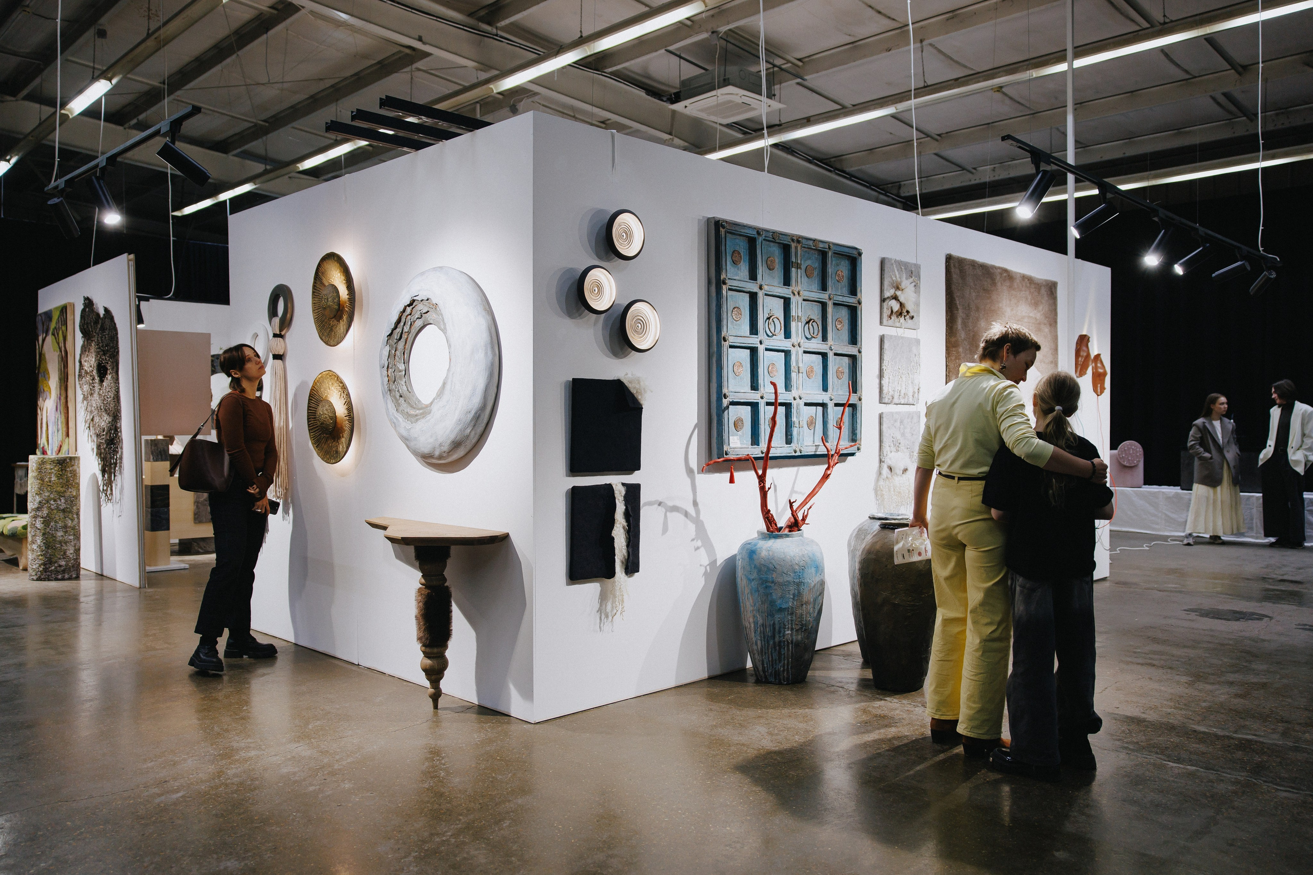 Выставка СТО ВЕЩЕЙ В ИНТЕРЬЕРЕ. Фотограф Иркутск Антипин Сергей