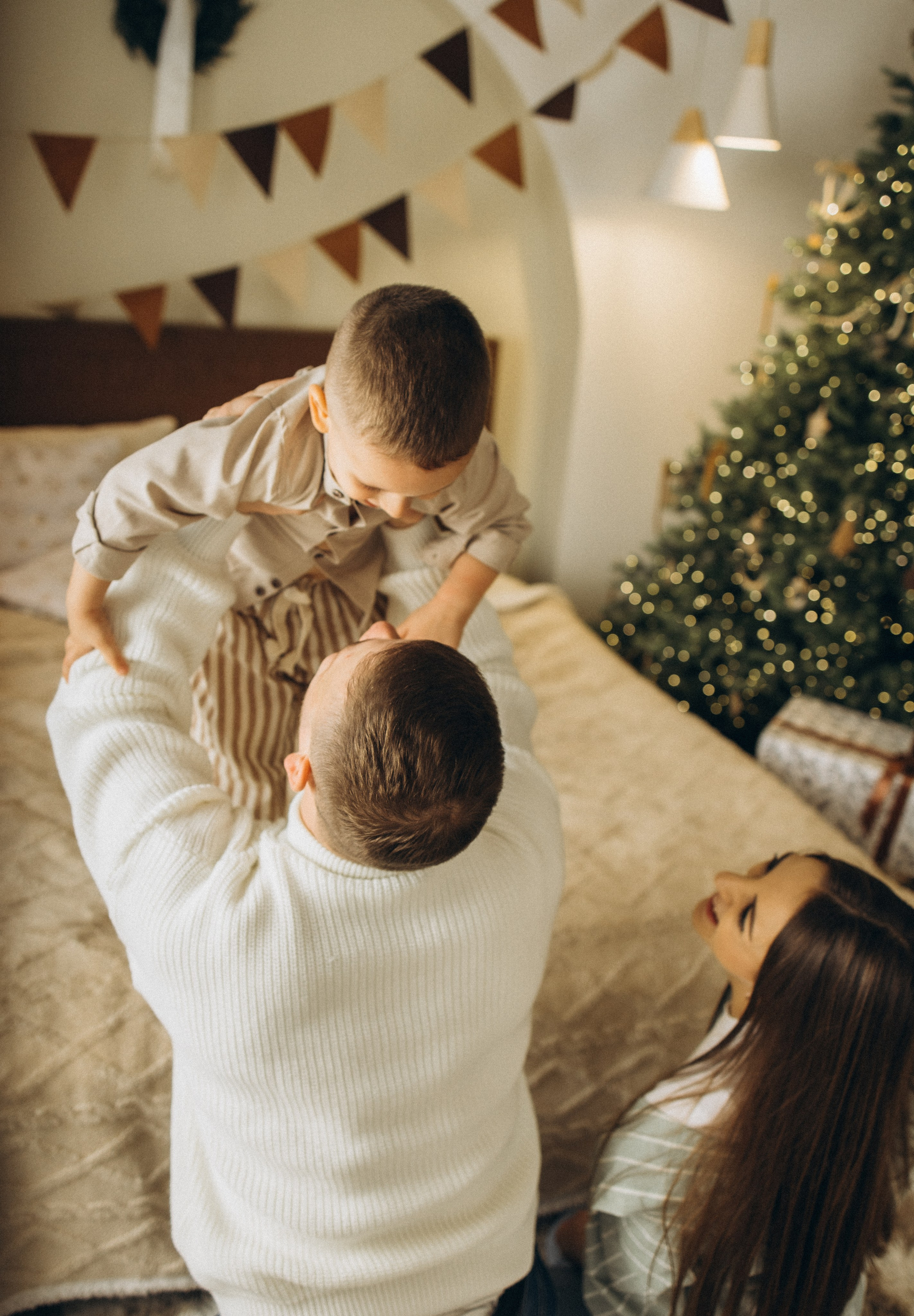 Максим & Лера & Марк 🎄✨. Семейный фотограф в Санкт-Петербурге Виктория Безгузова