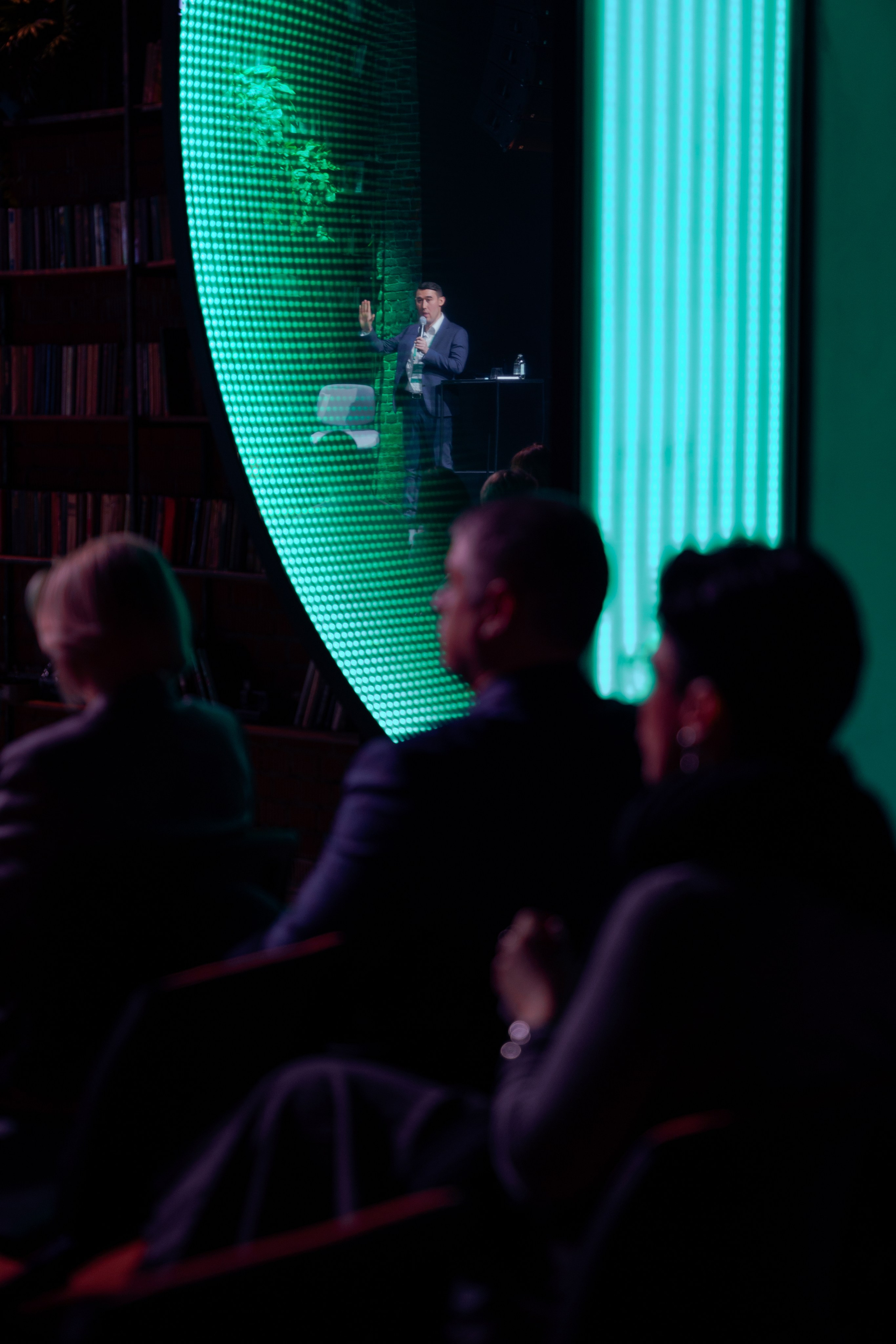 Репортажный фотограф на бизнес конференцию в Кибердом. Репортажный фотограф Москва Сергей Дружинин