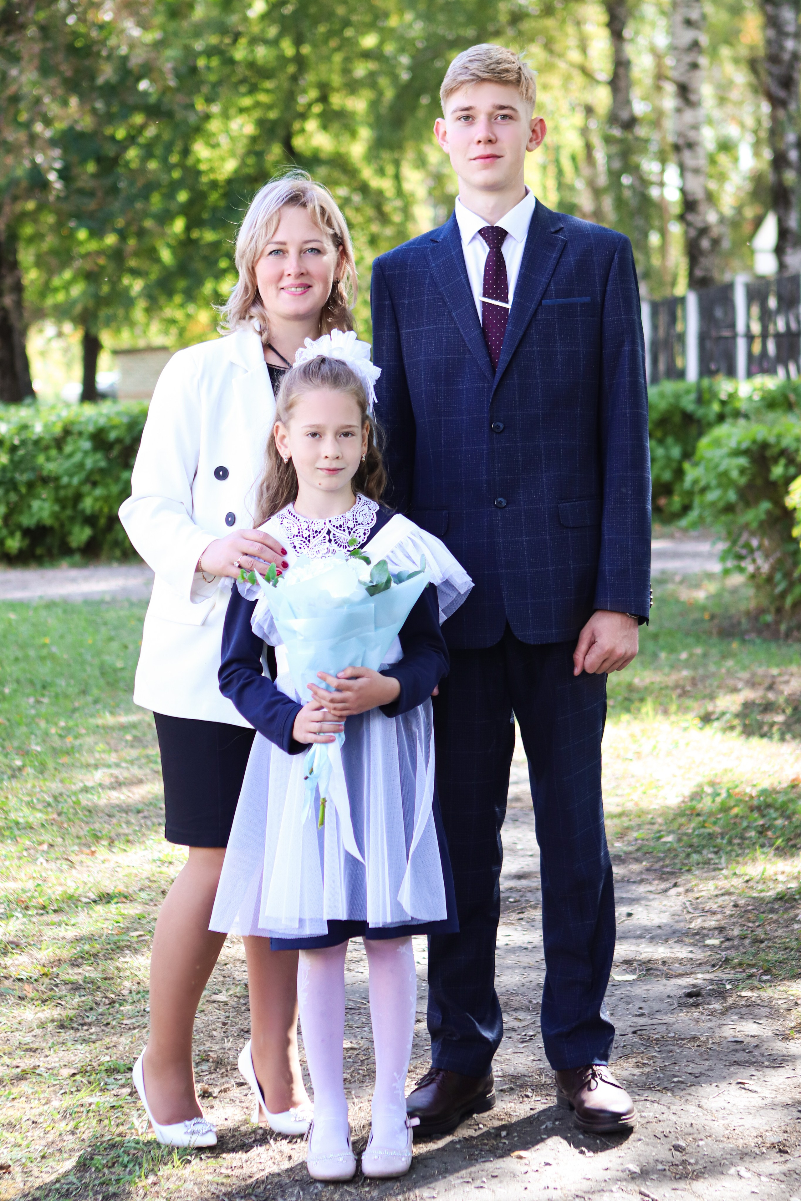 Выпускники 11 класс 1 сентября. Семейный свадебный детский фотограф Саранск Наталья Сыркина